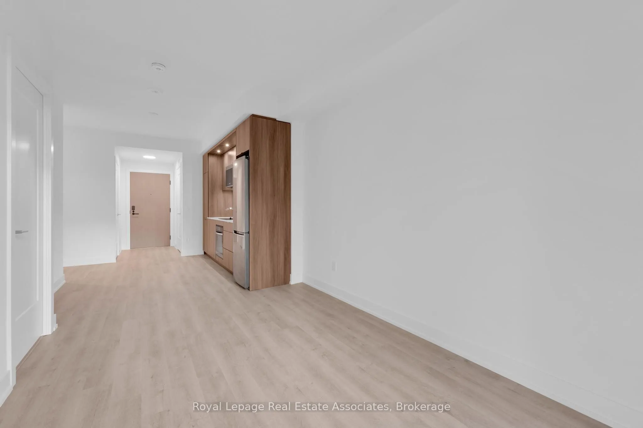 60 Central Park Roadway, #408