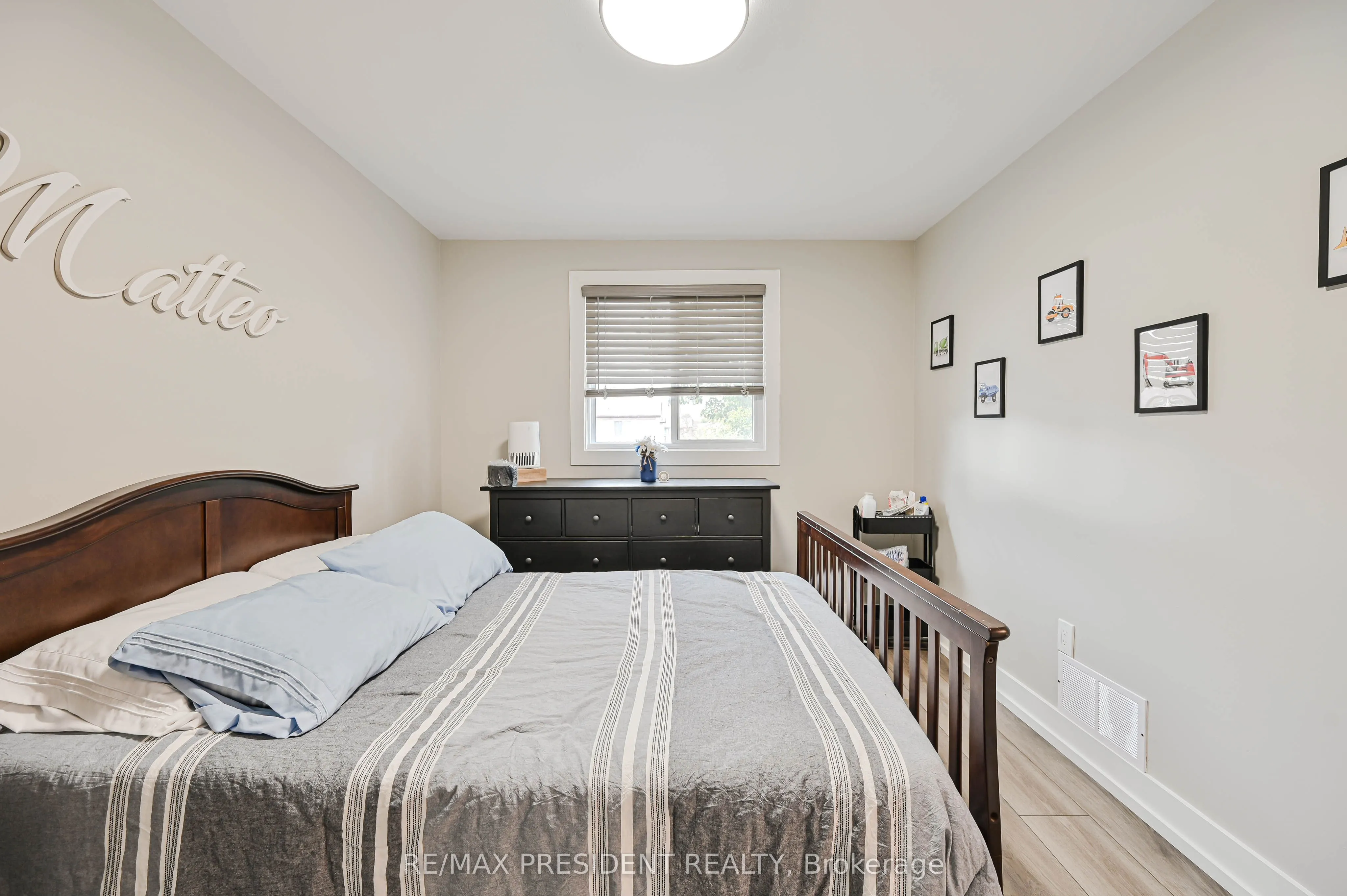 237 Baronwood Crescent, #237