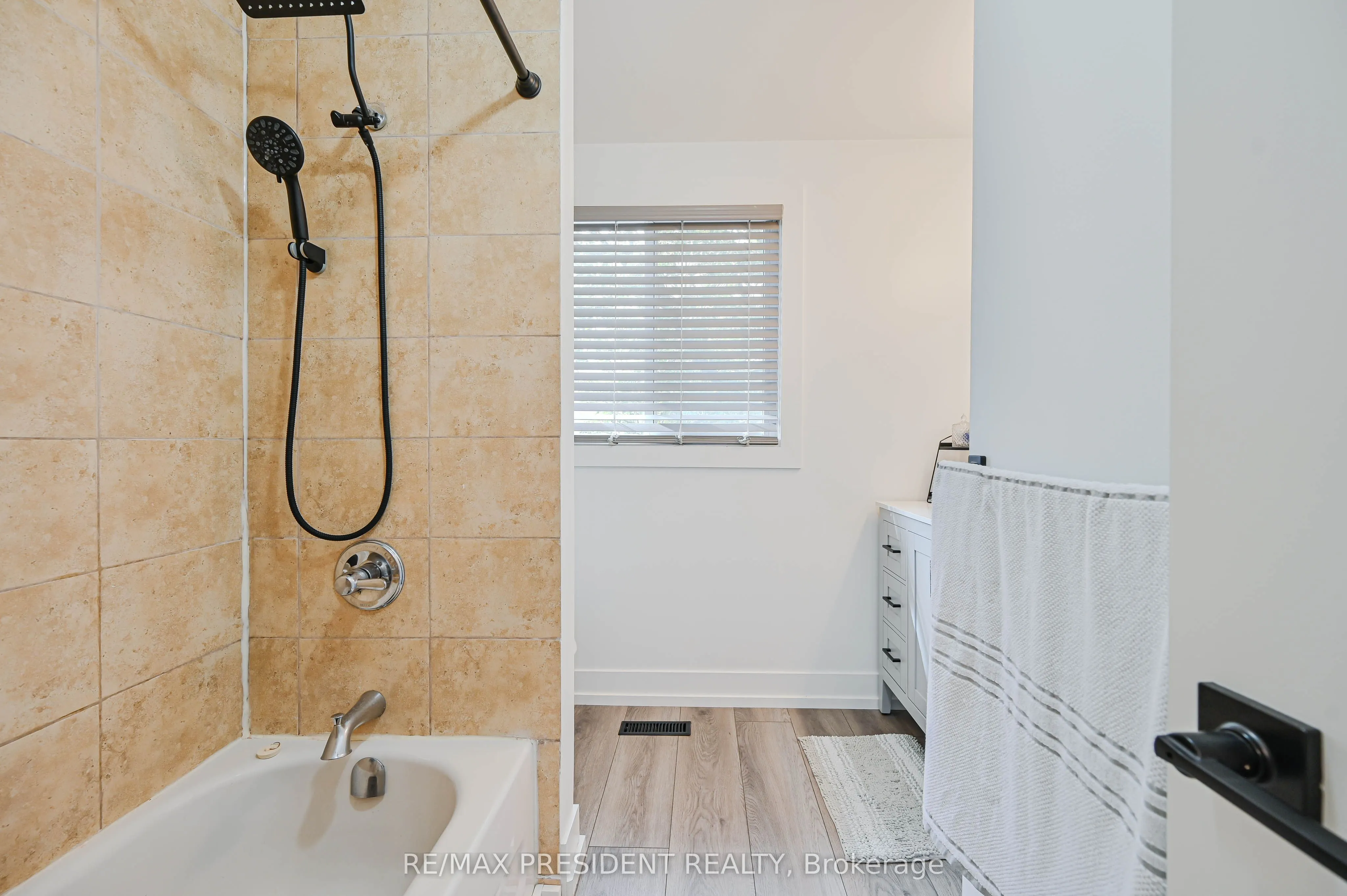 237 Baronwood Crescent, #237