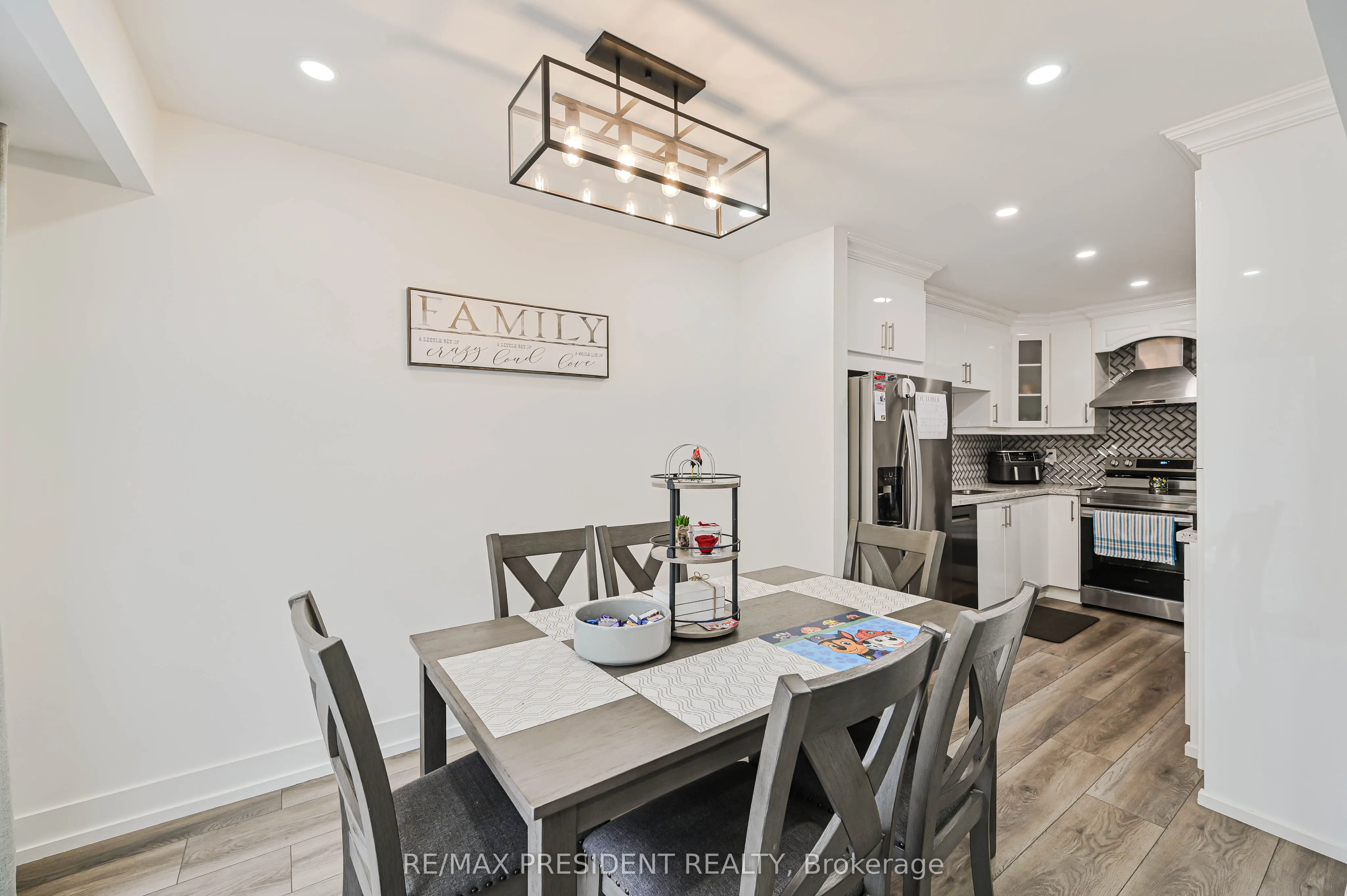 237 Baronwood Crescent, #237