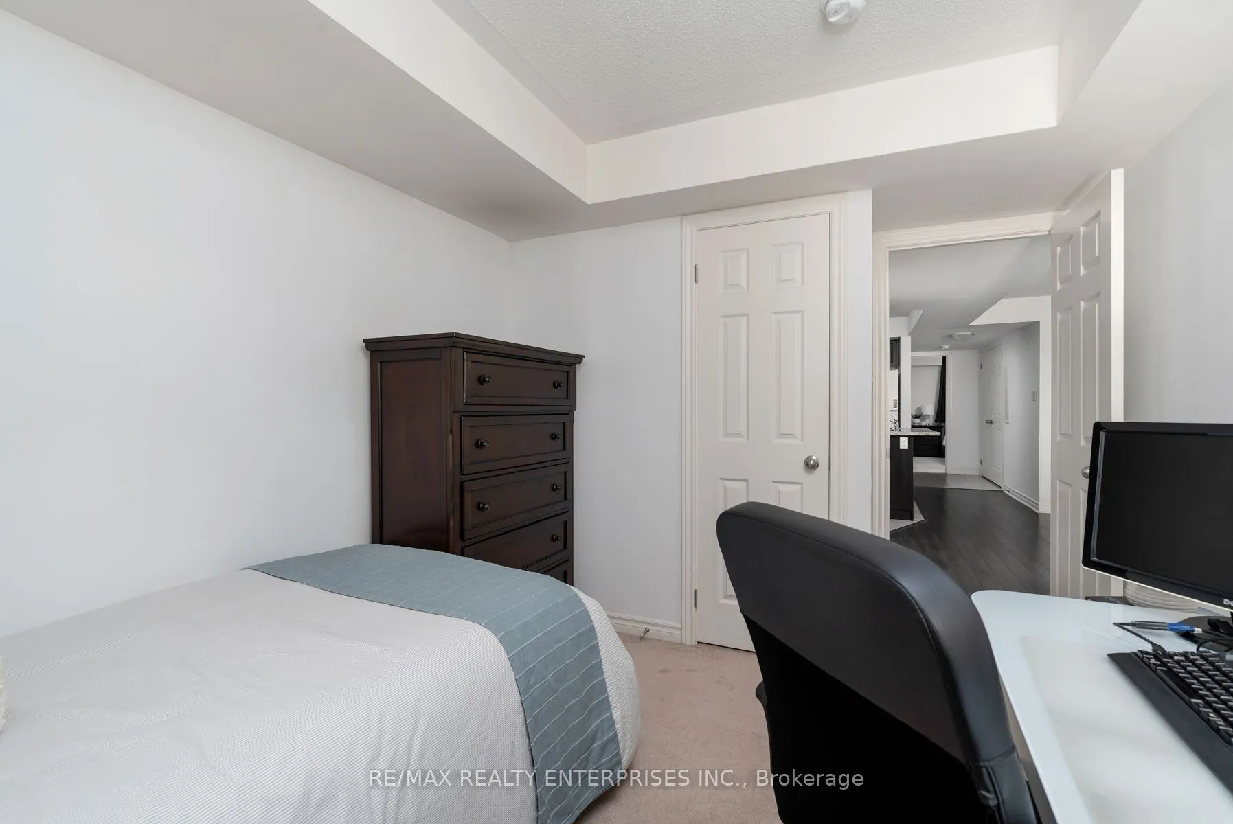 2420 Baronwood Drive, #7-01