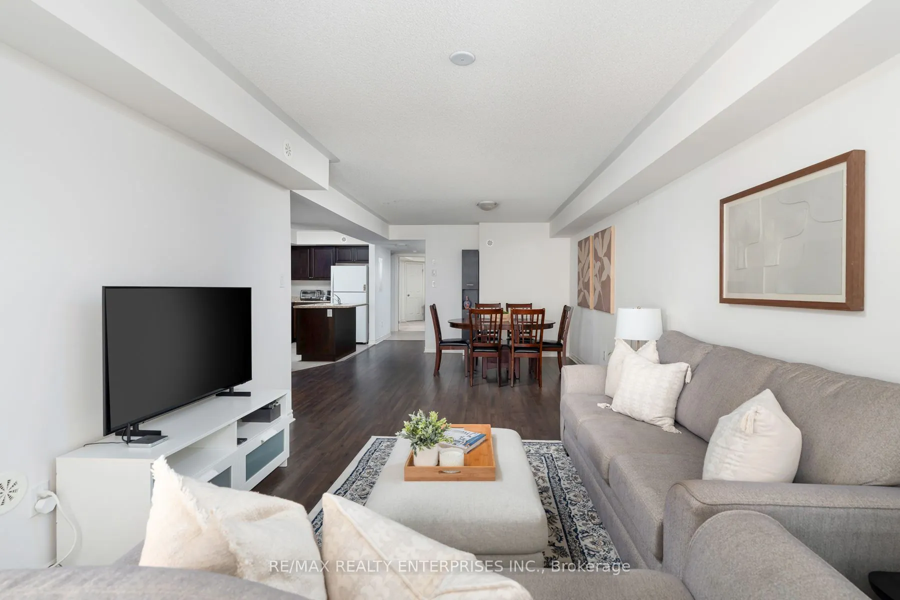 2420 Baronwood Drive, #7-01