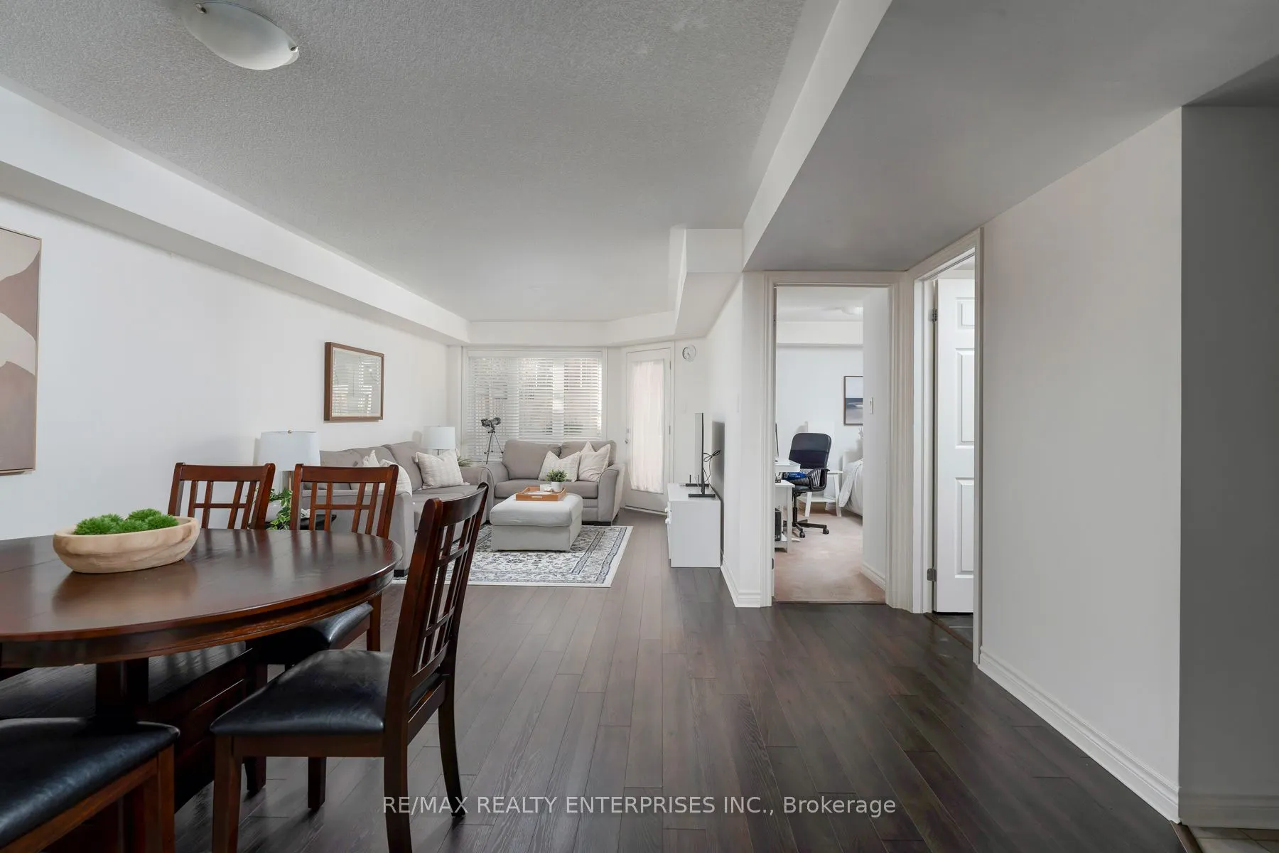 2420 Baronwood Drive, #7-01