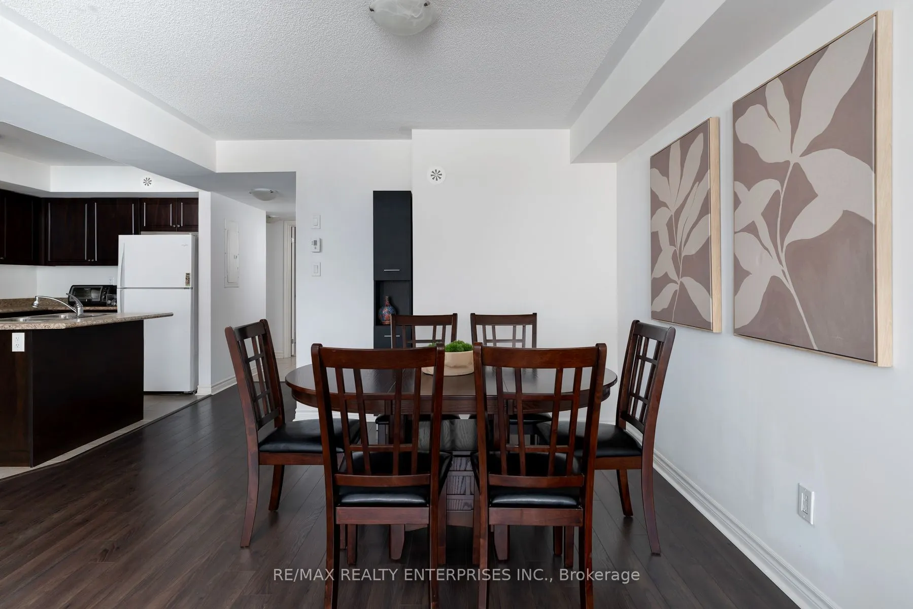 2420 Baronwood Drive, #7-01