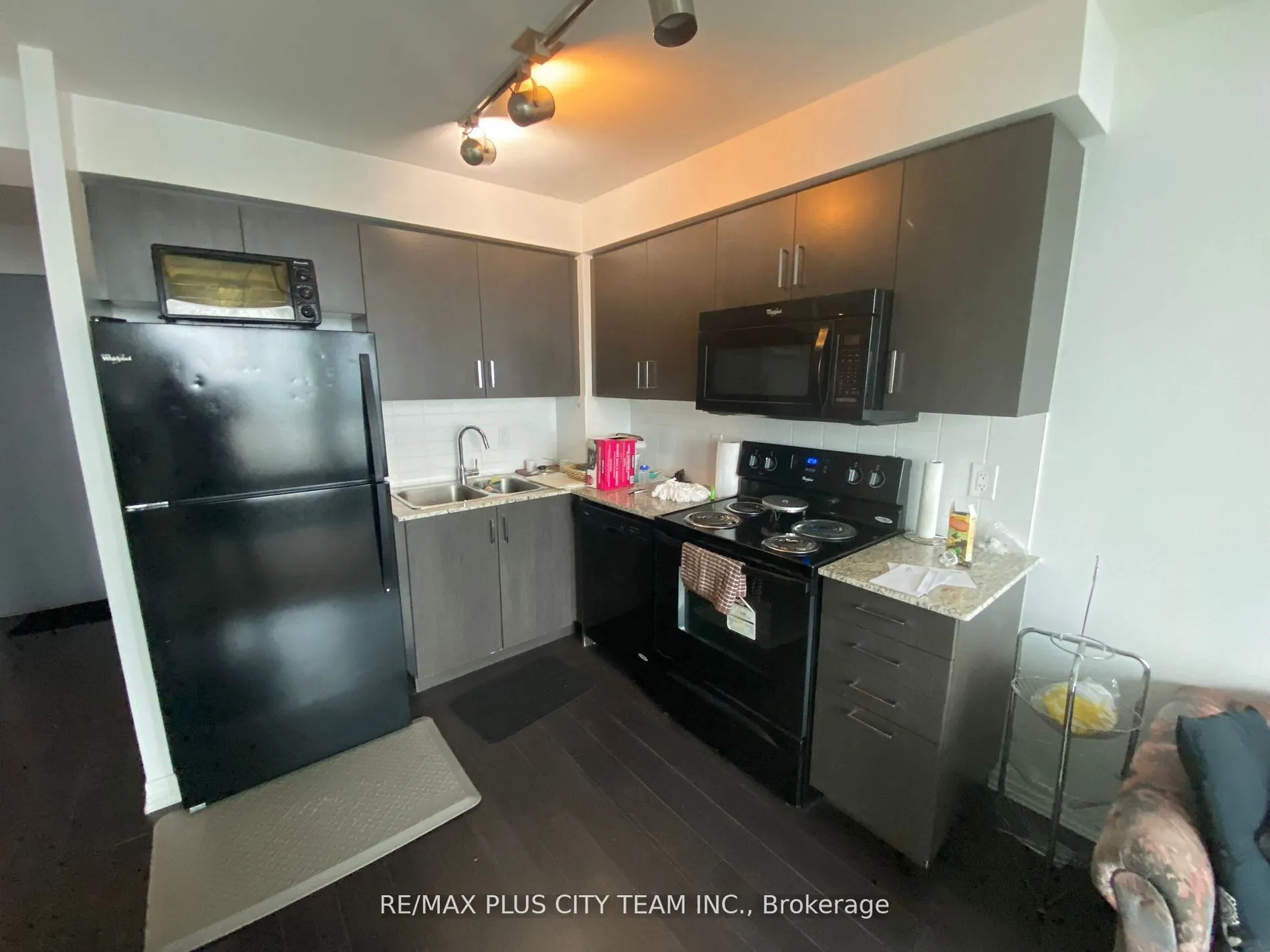 80 Esther Lorrie Drive N, #1115