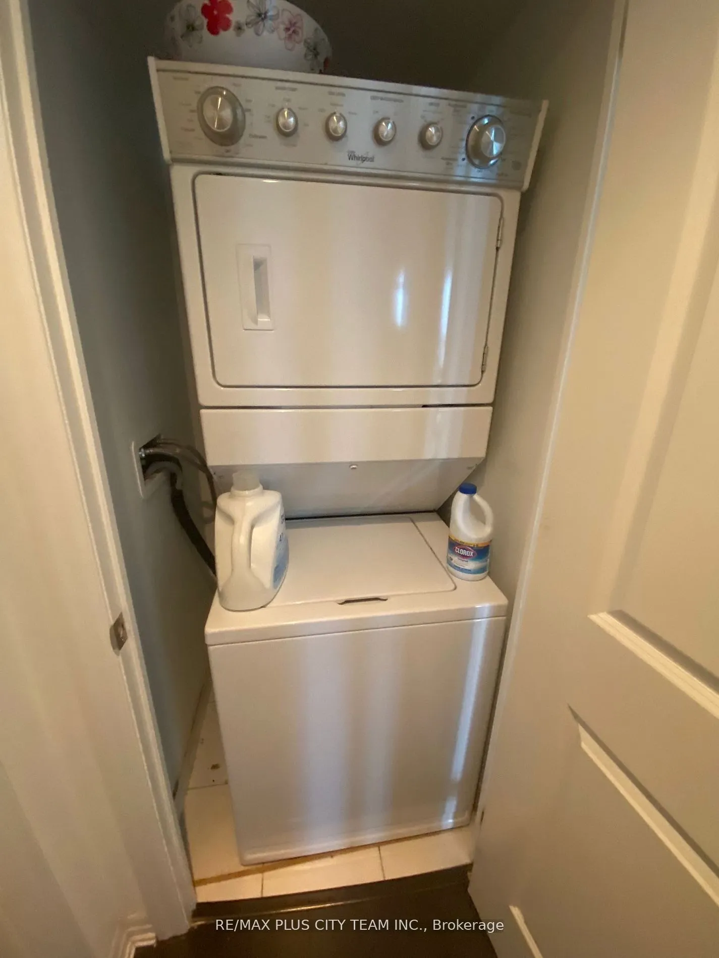 80 Esther Lorrie Drive N, #1115