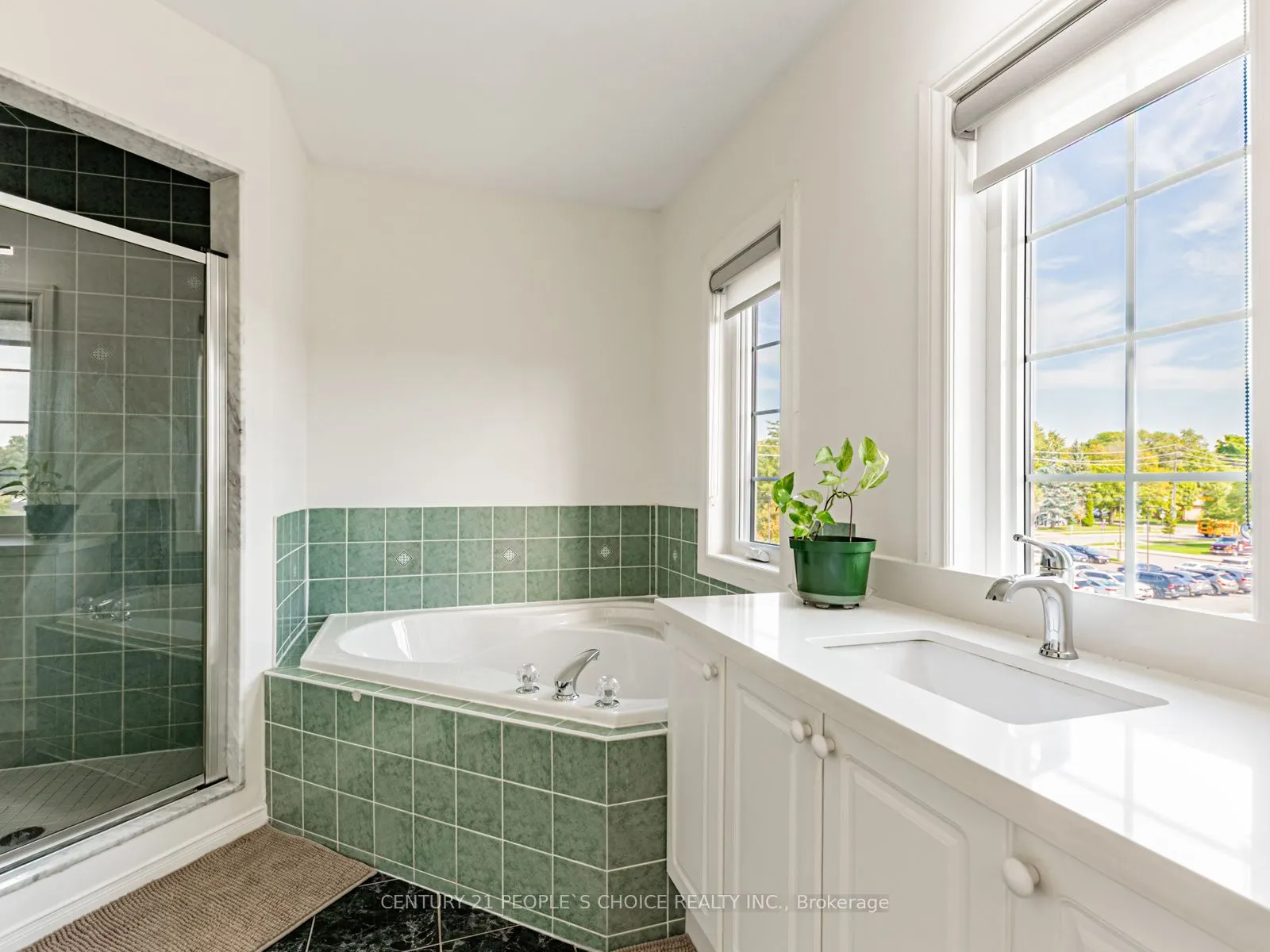 27 West Dean Park Drive, #5