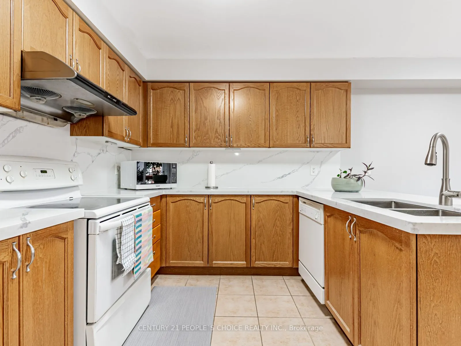 27 West Dean Park Drive, #5