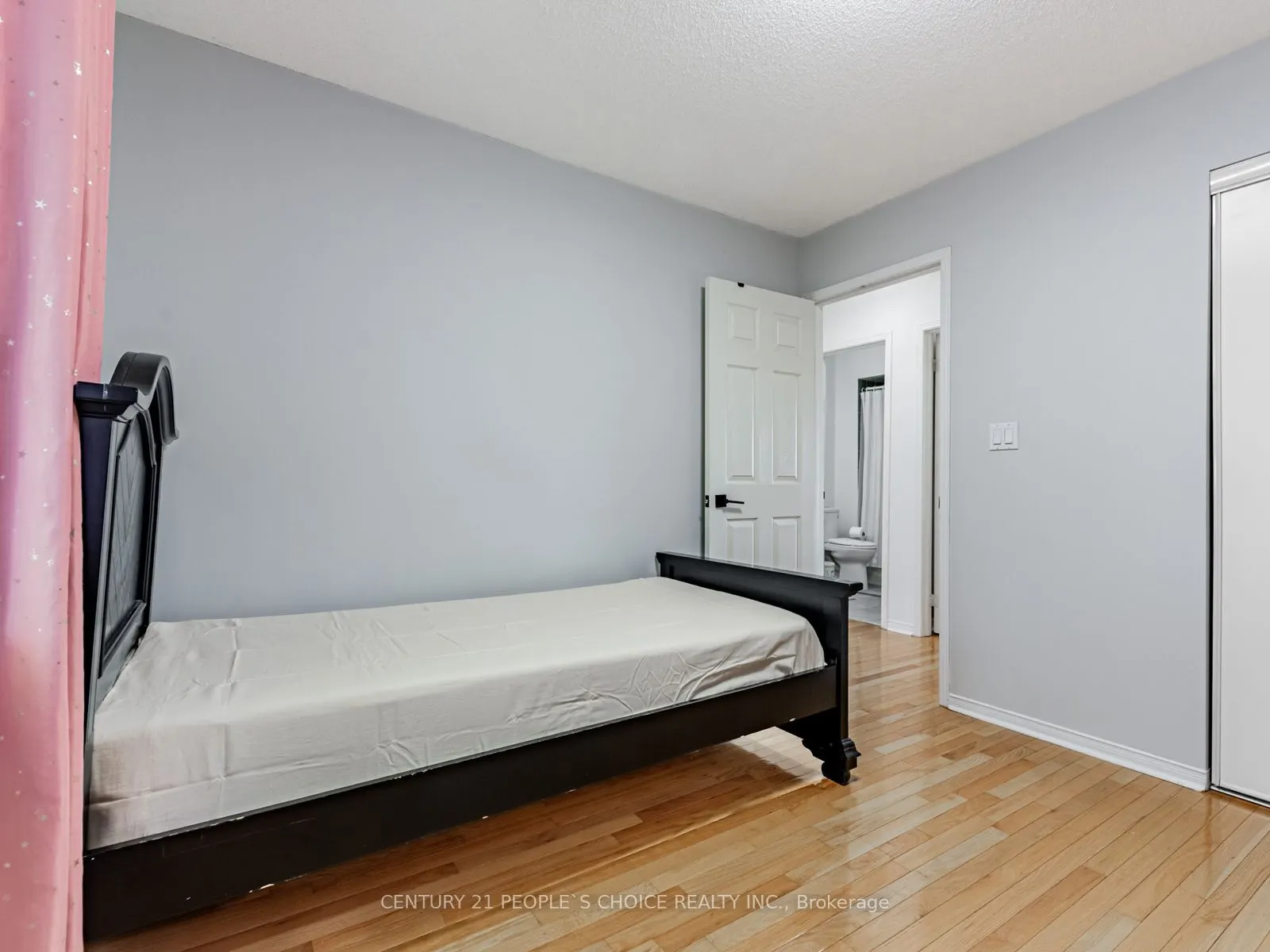 27 West Dean Park Drive, #5