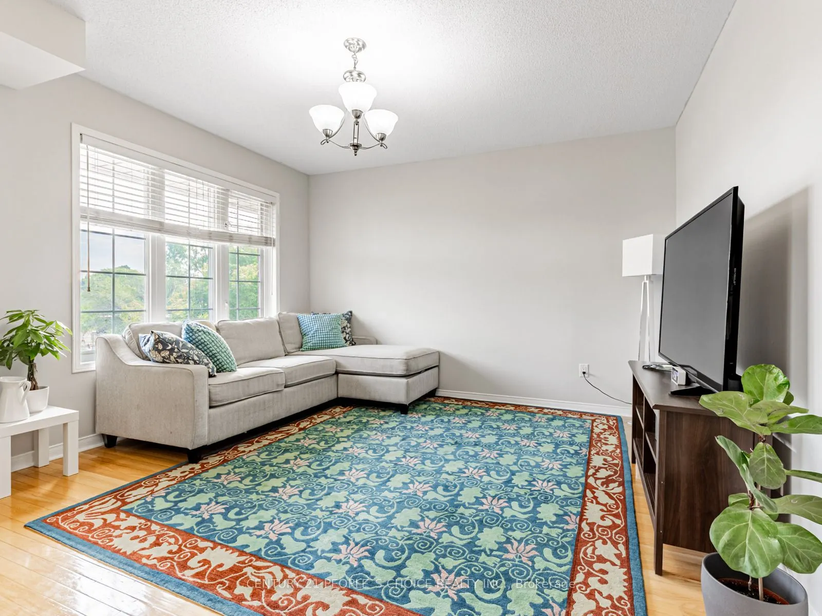 27 West Dean Park Drive, #5