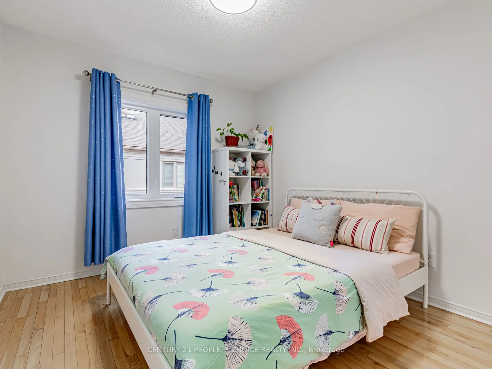 27 West Dean Park Drive, #5