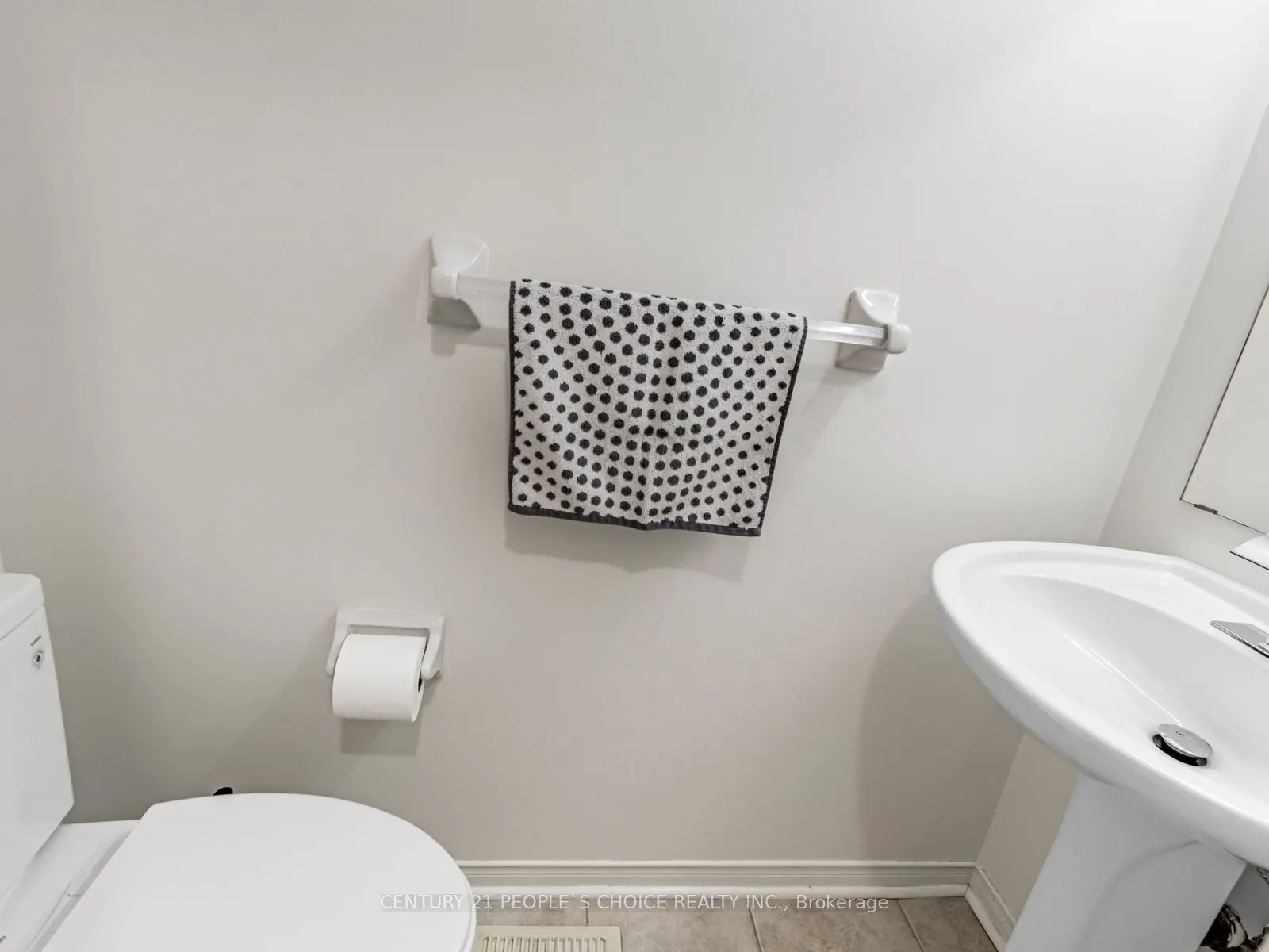 27 West Dean Park Drive, #5