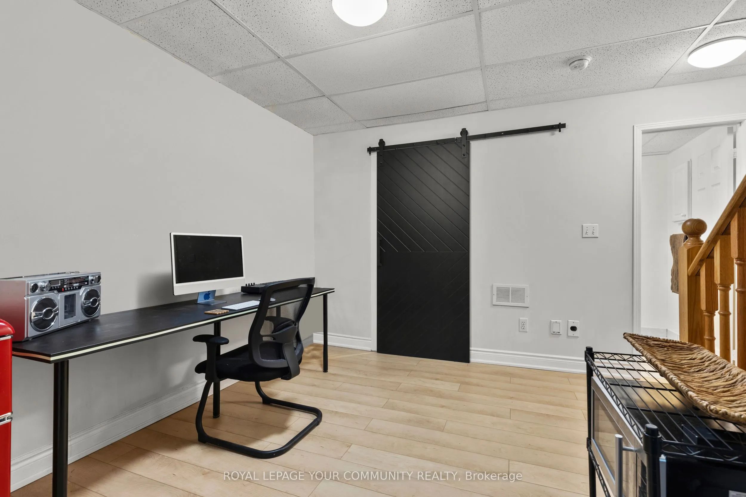 210 Manitoba Street, #11