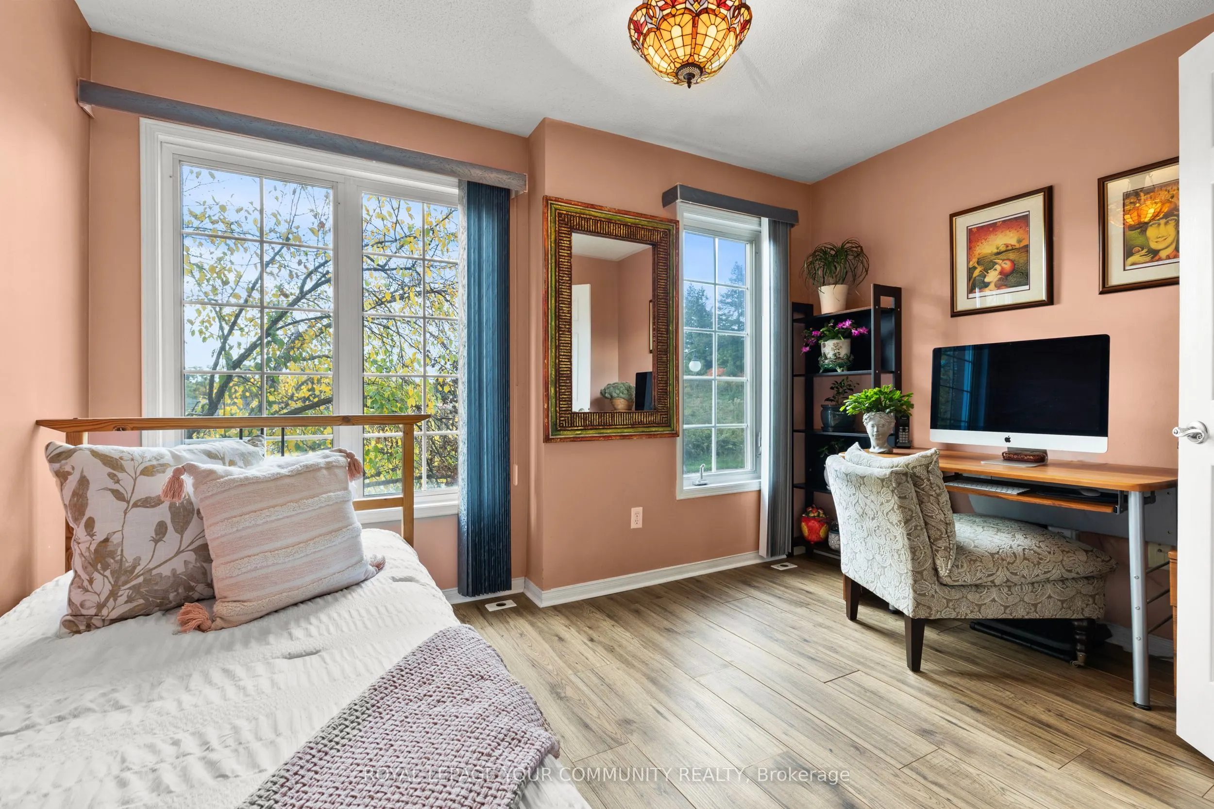 210 Manitoba Street, #11