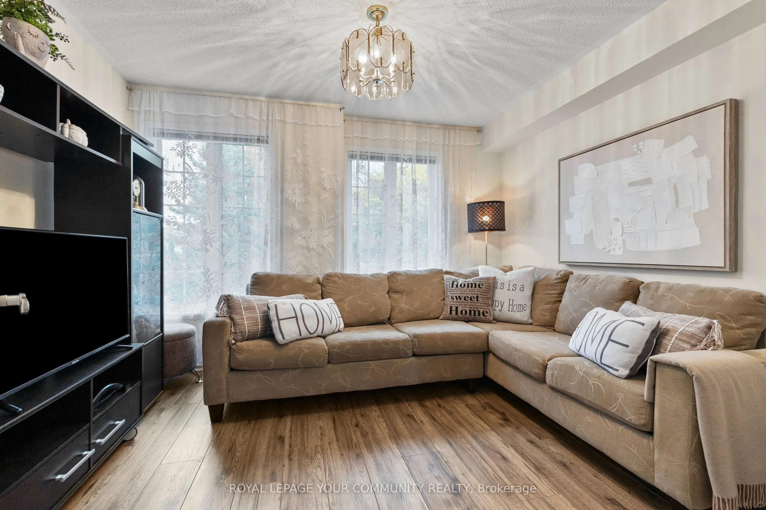 210 Manitoba Street, #11