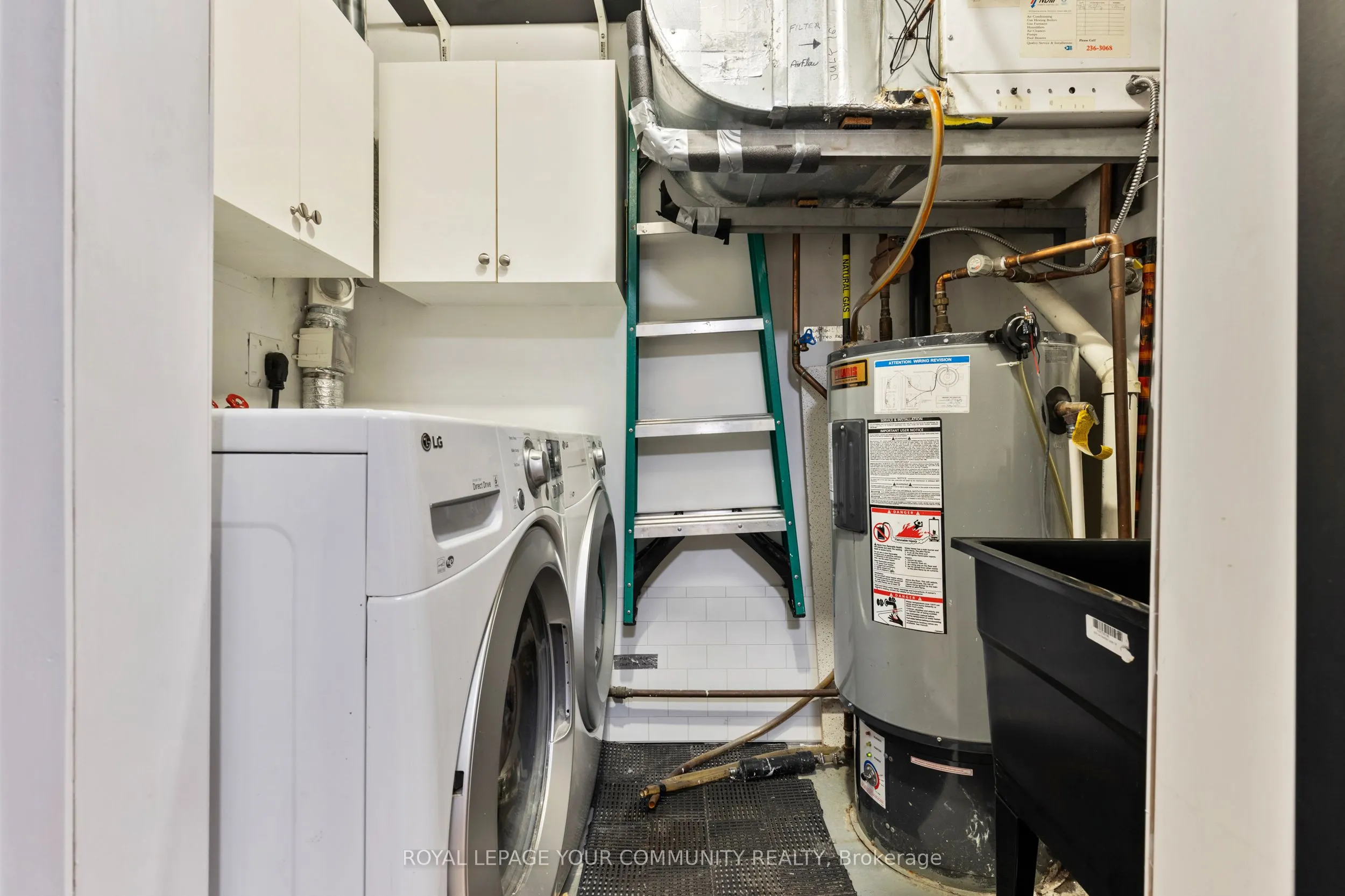 210 Manitoba Street, #11