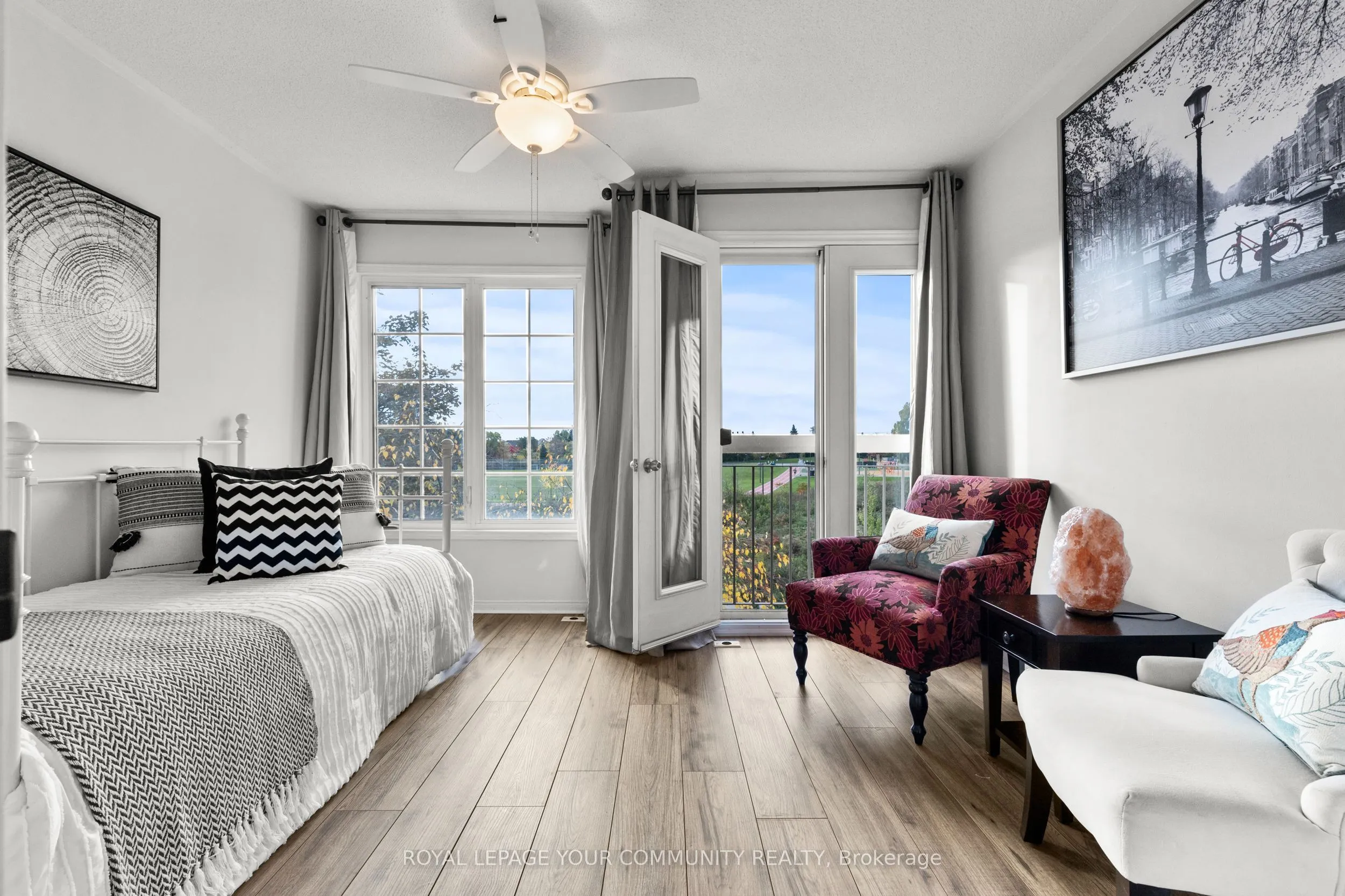 210 Manitoba Street, #11