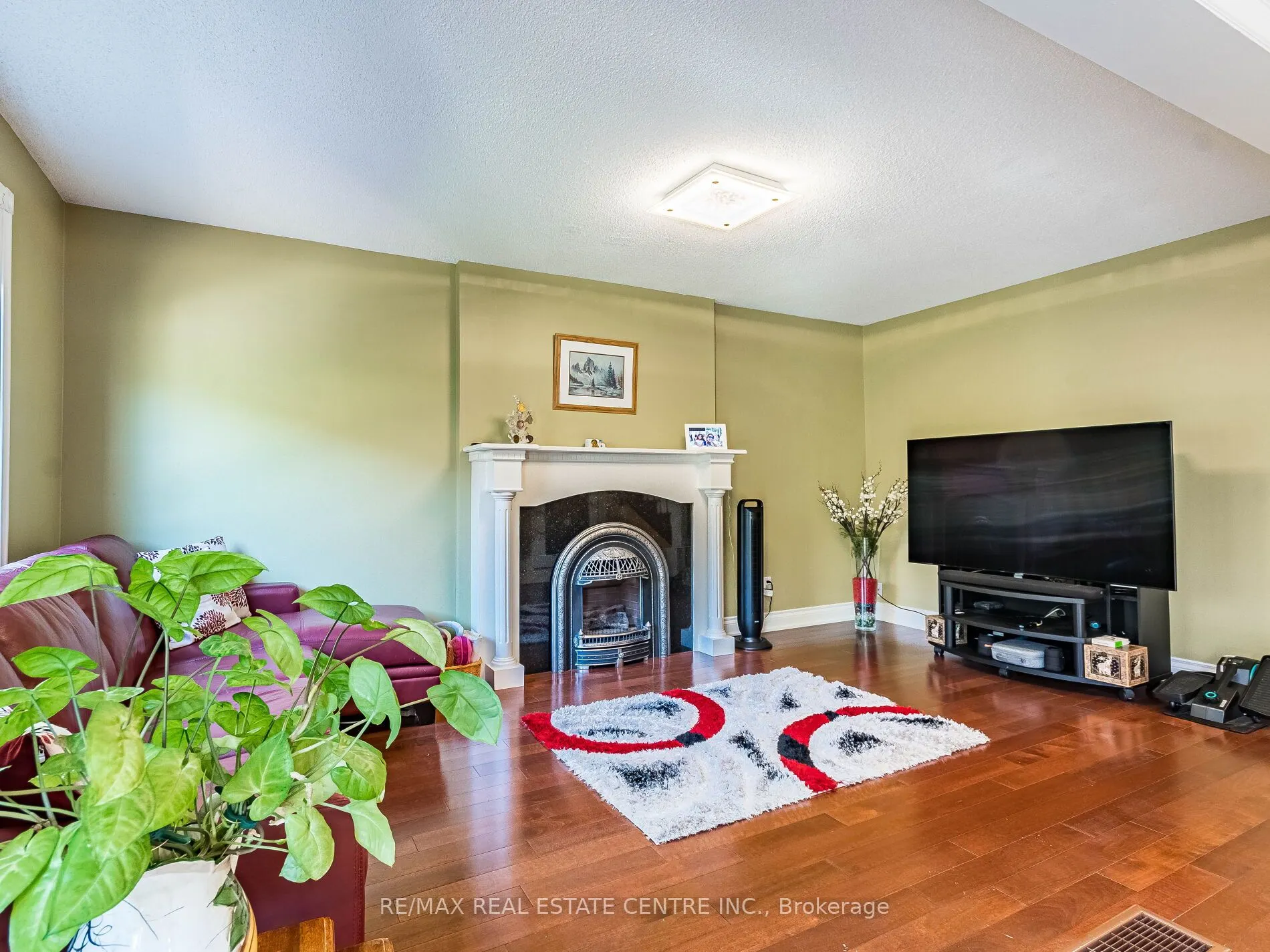 6439 Osprey Boulevard