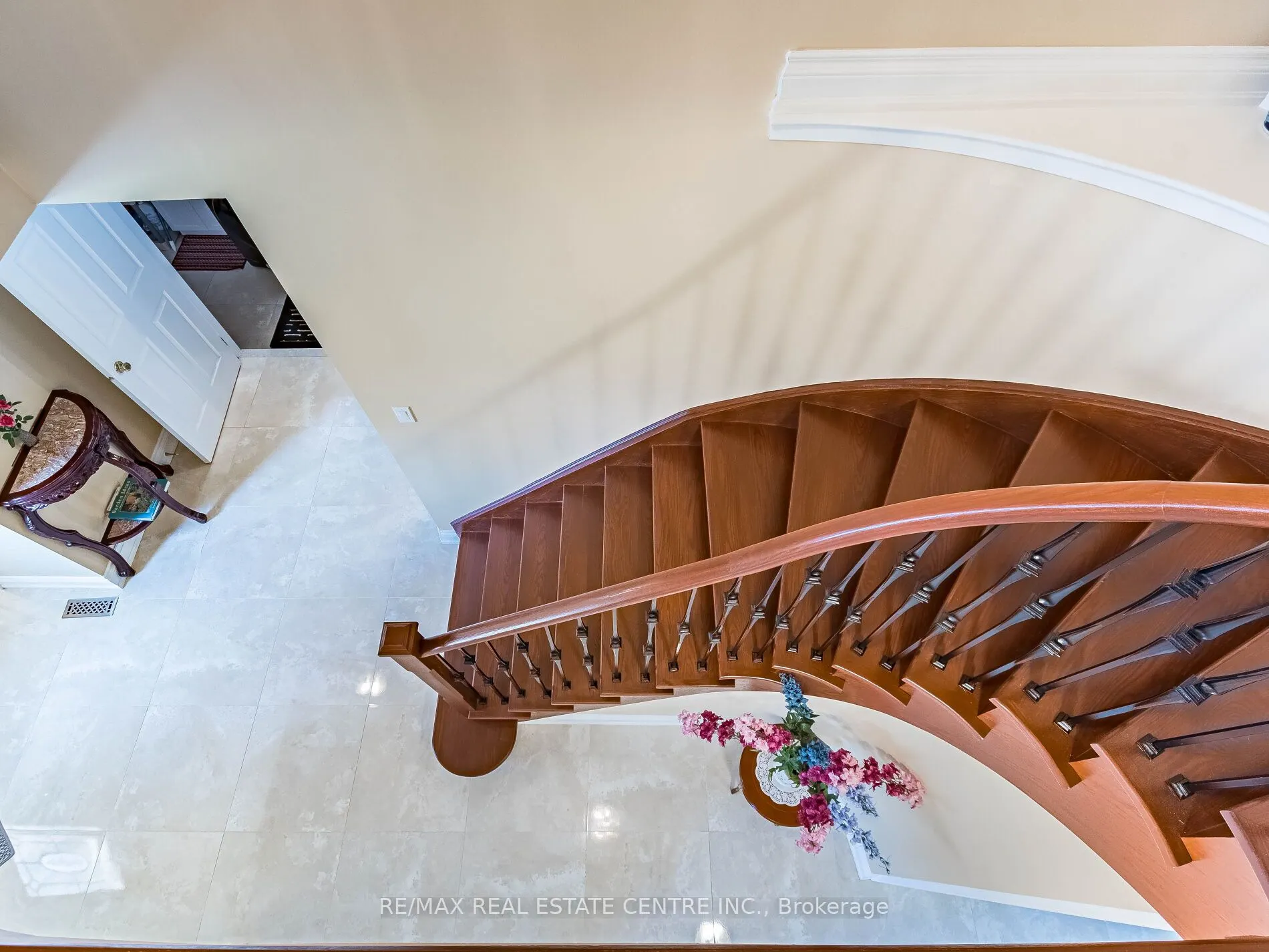 6439 Osprey Boulevard