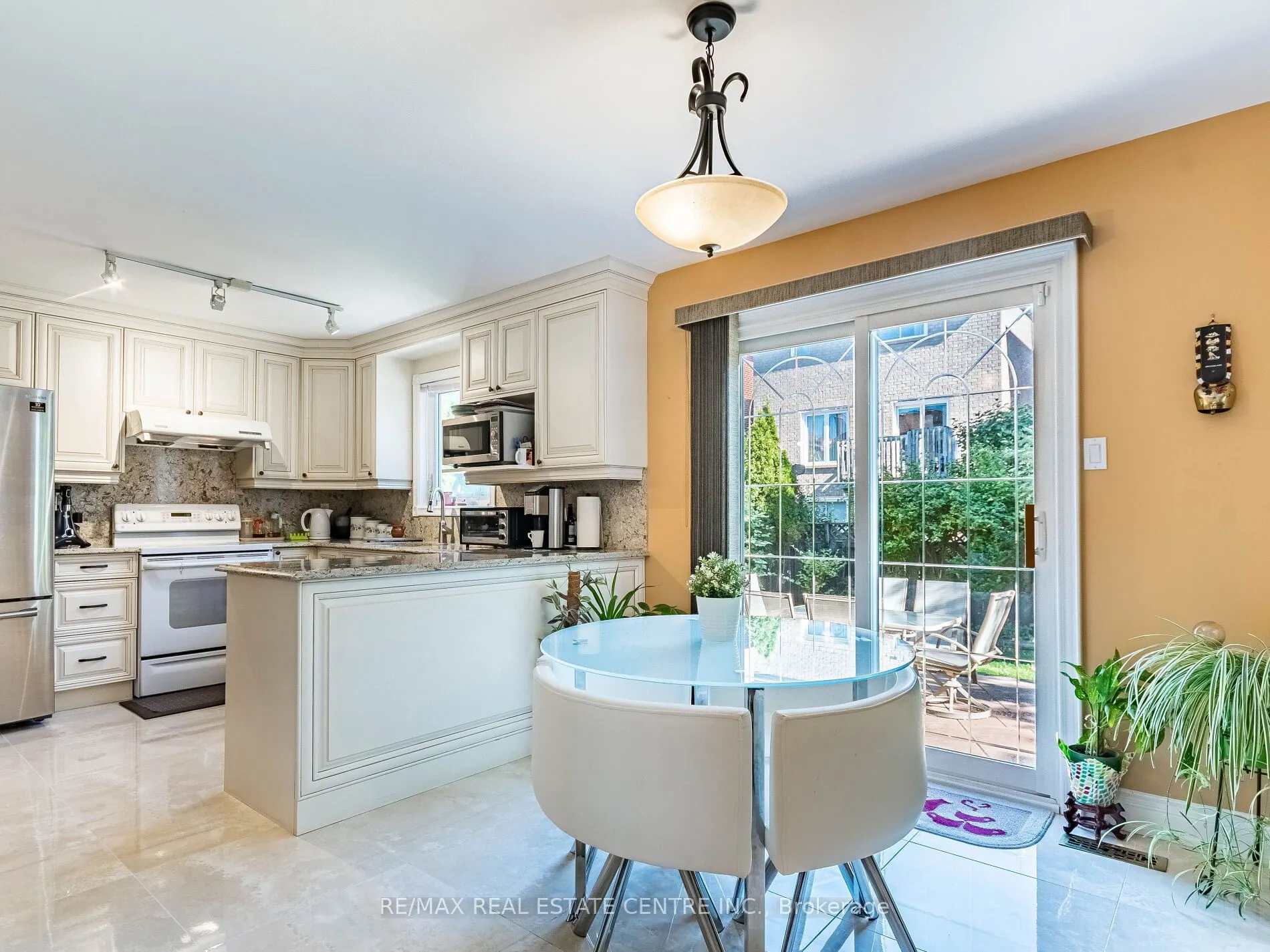 6439 Osprey Boulevard