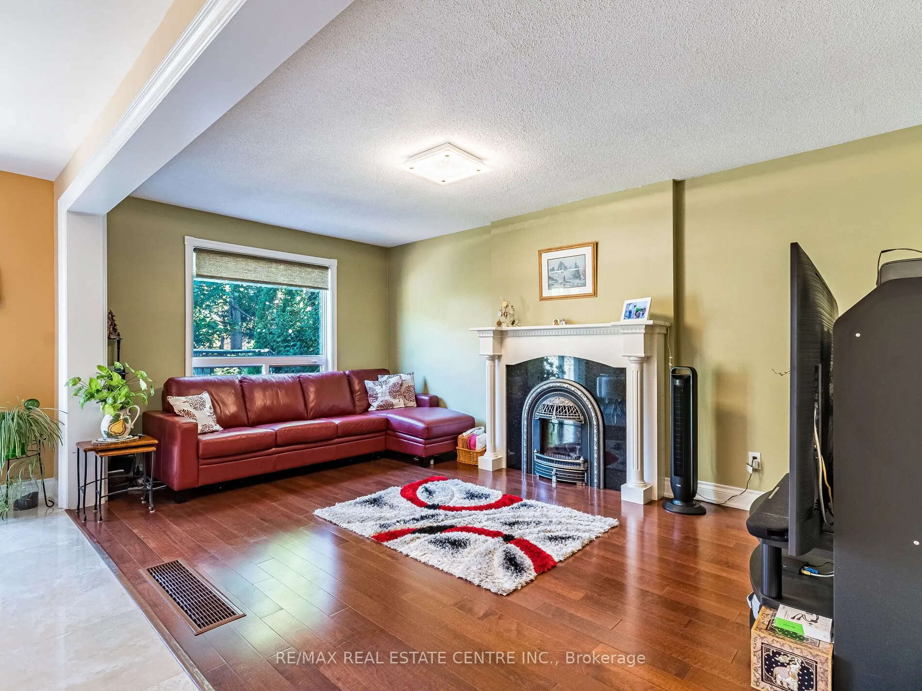 6439 Osprey Boulevard