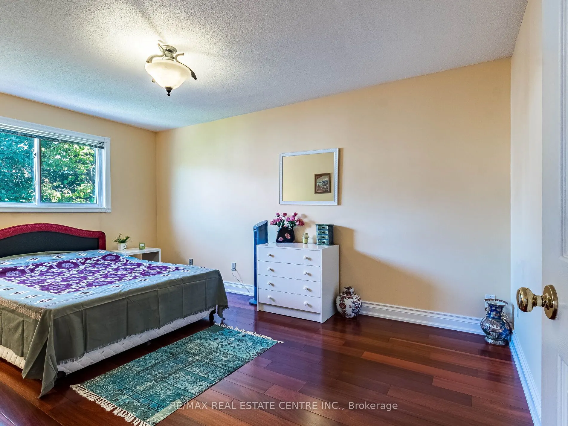 6439 Osprey Boulevard