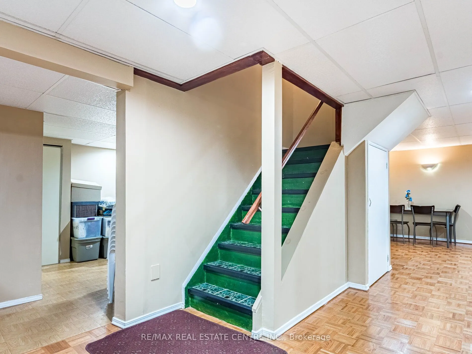 6439 Osprey Boulevard