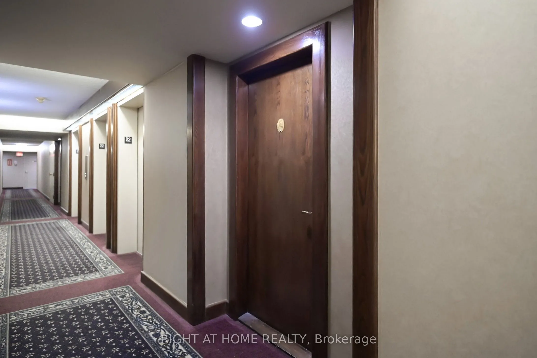 22 Hanover Road, #2206