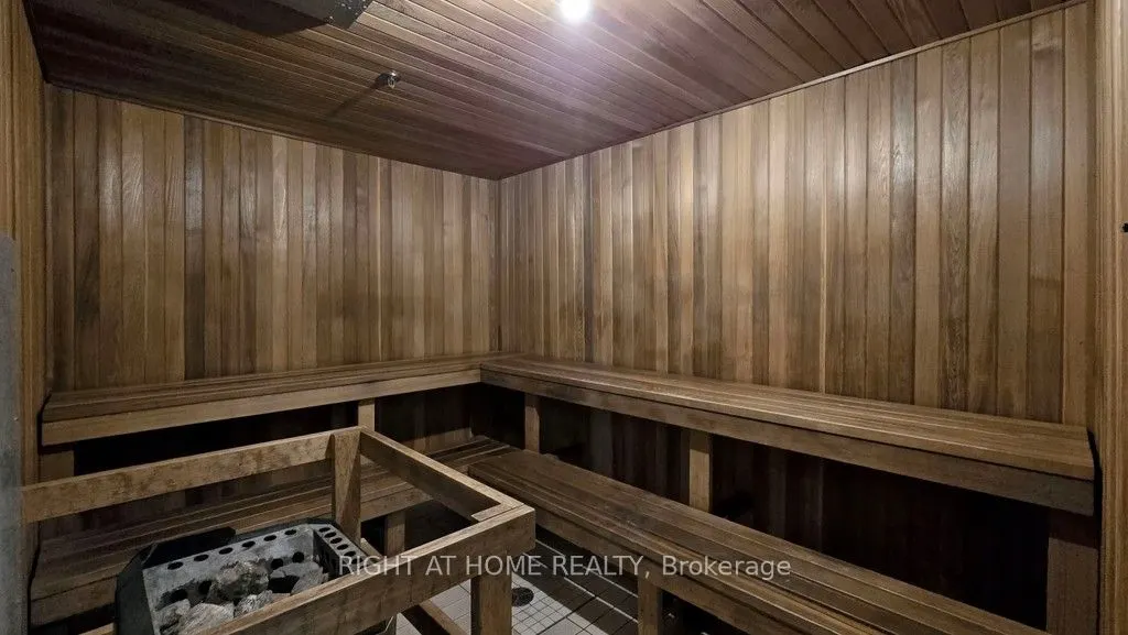 22 Hanover Road, #2206