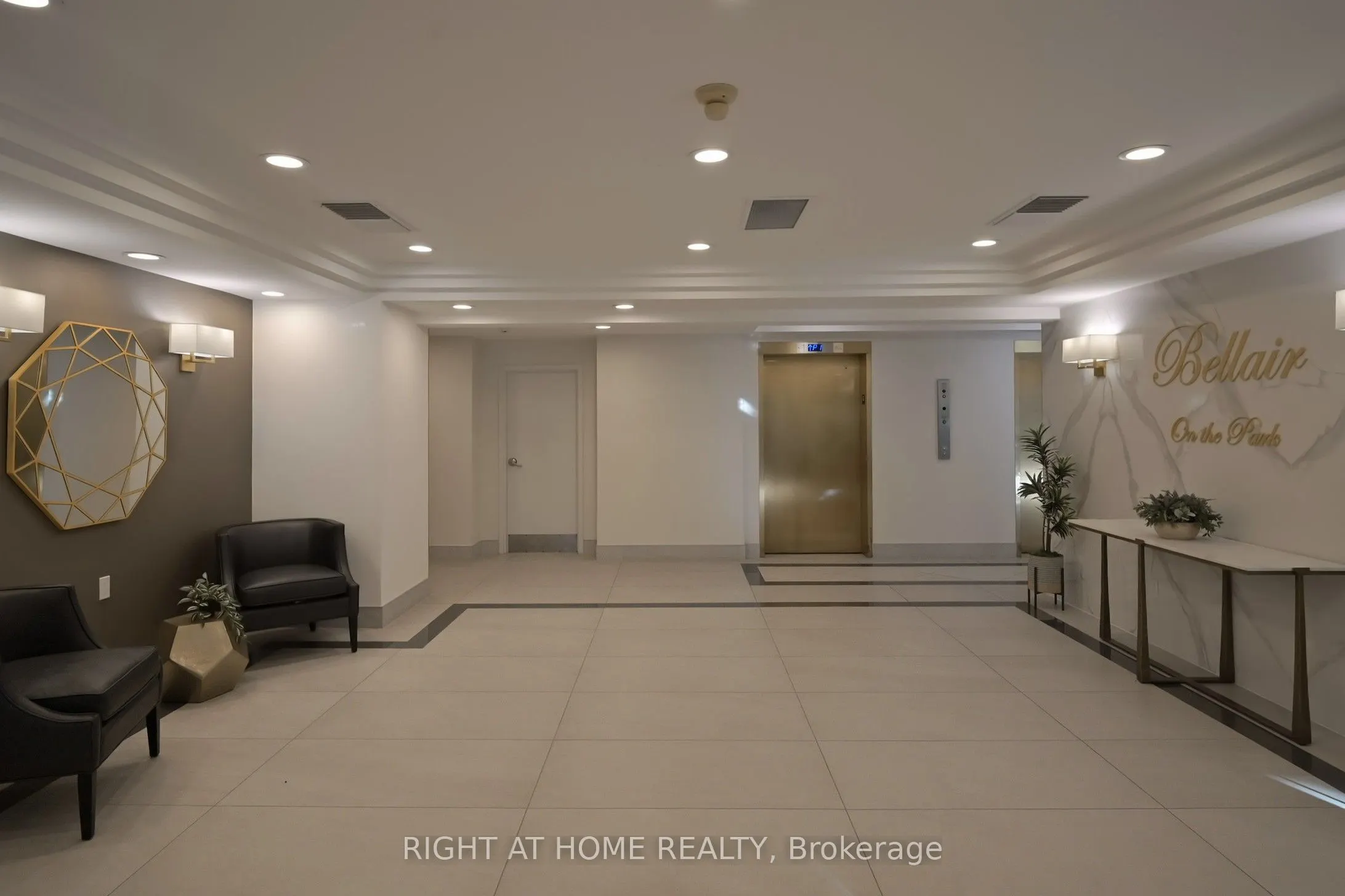 22 Hanover Road, #2206