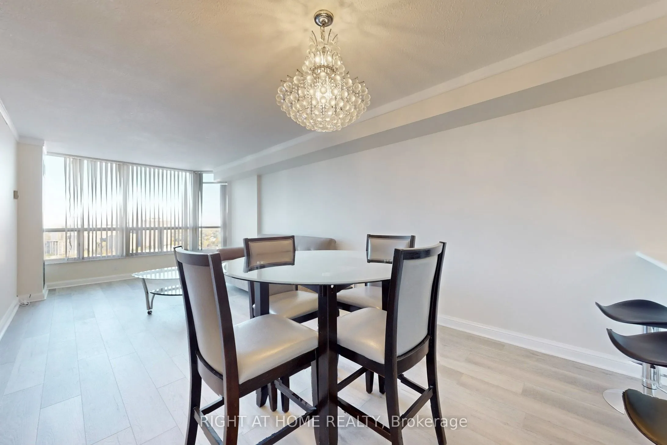 22 Hanover Road, #2206