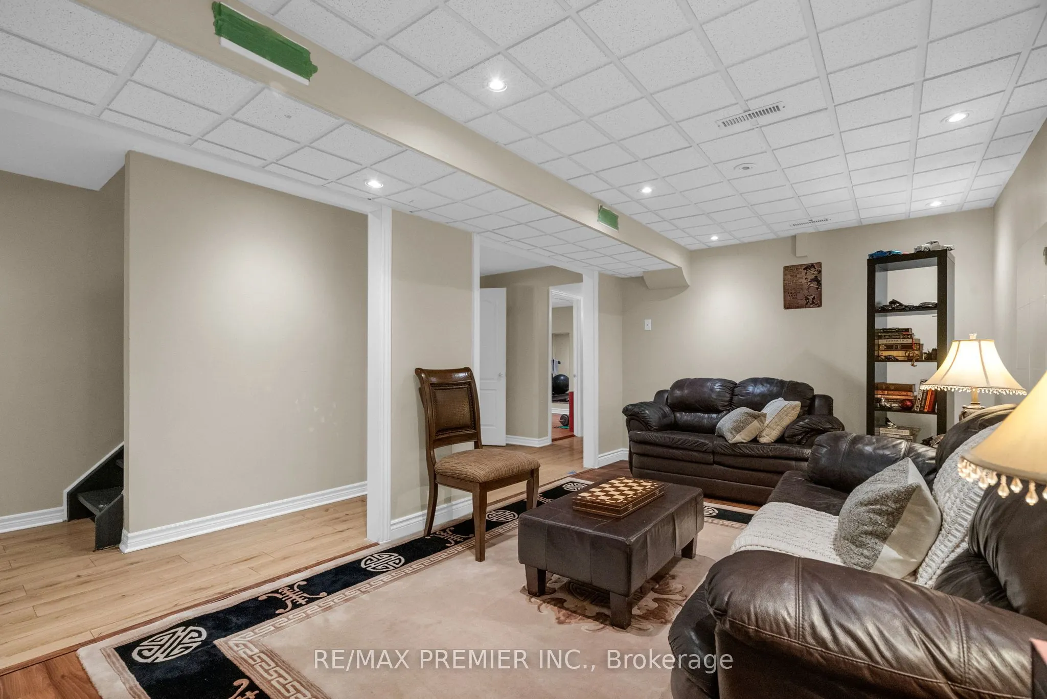 920 McDuffe Crescent