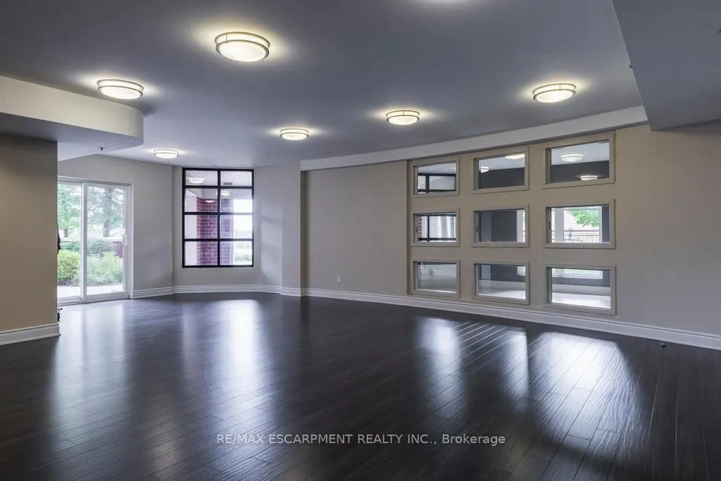 3070 Rotary Way, #401