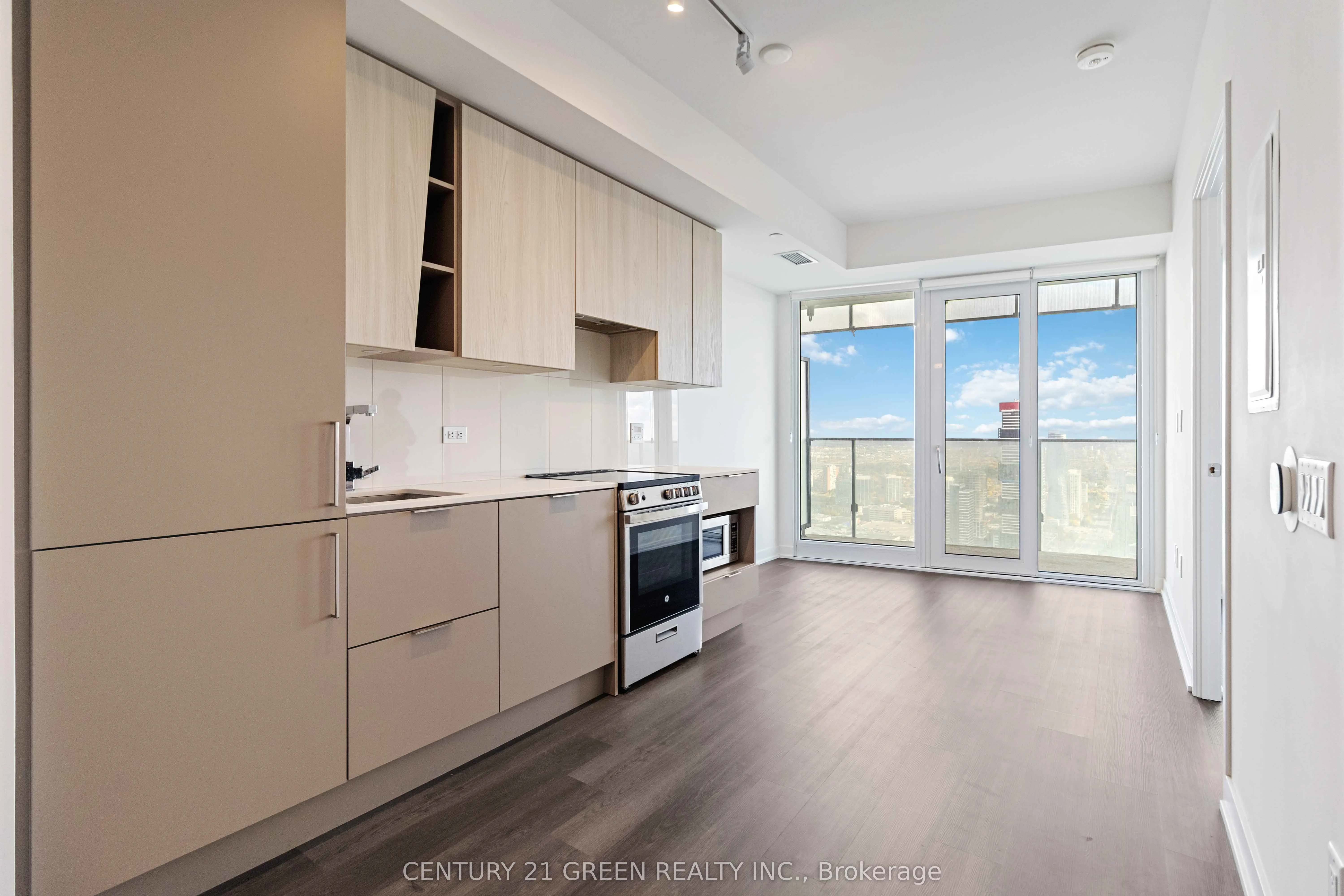 3900 Confederation Parkway, #5111