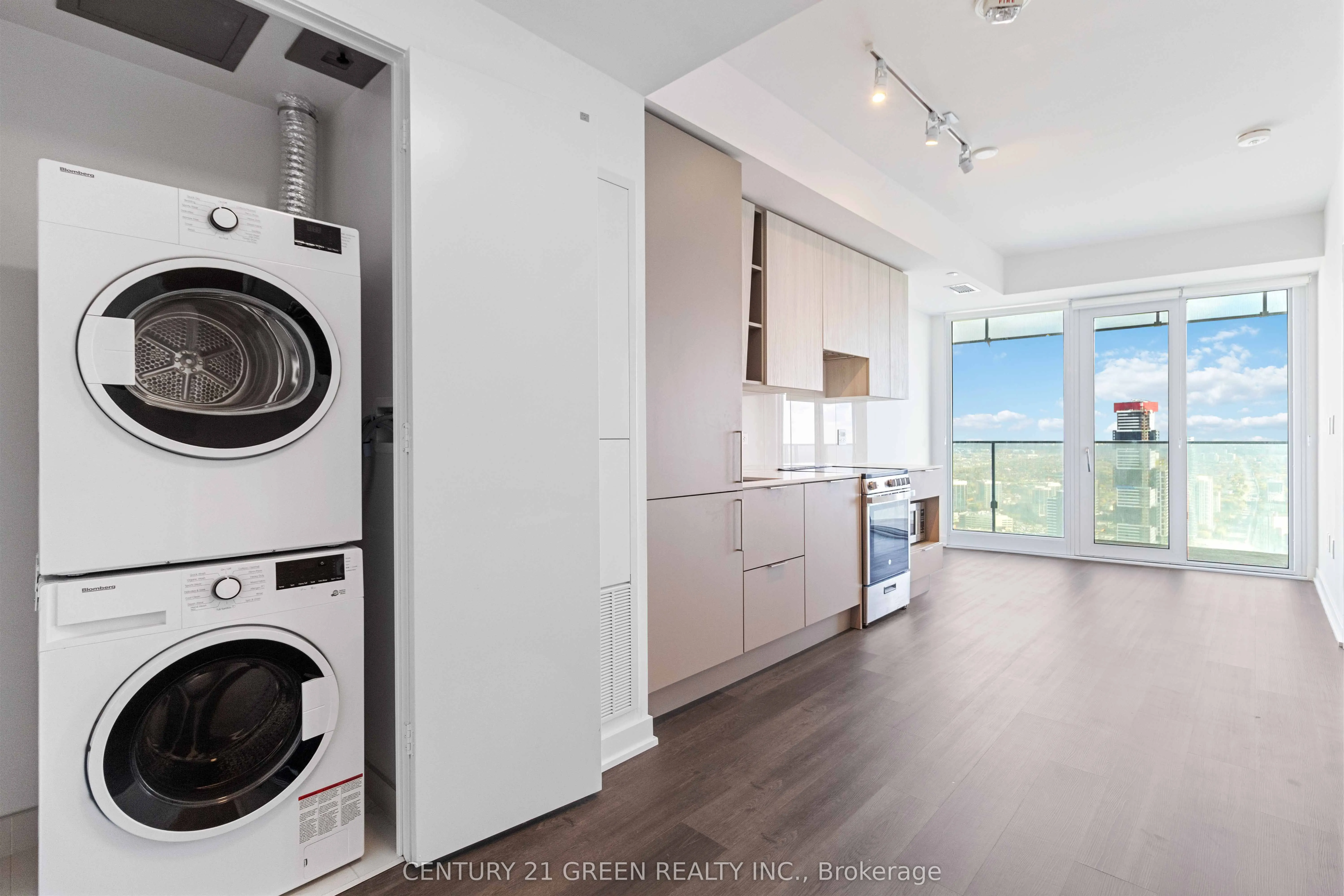 3900 Confederation Parkway, #5111