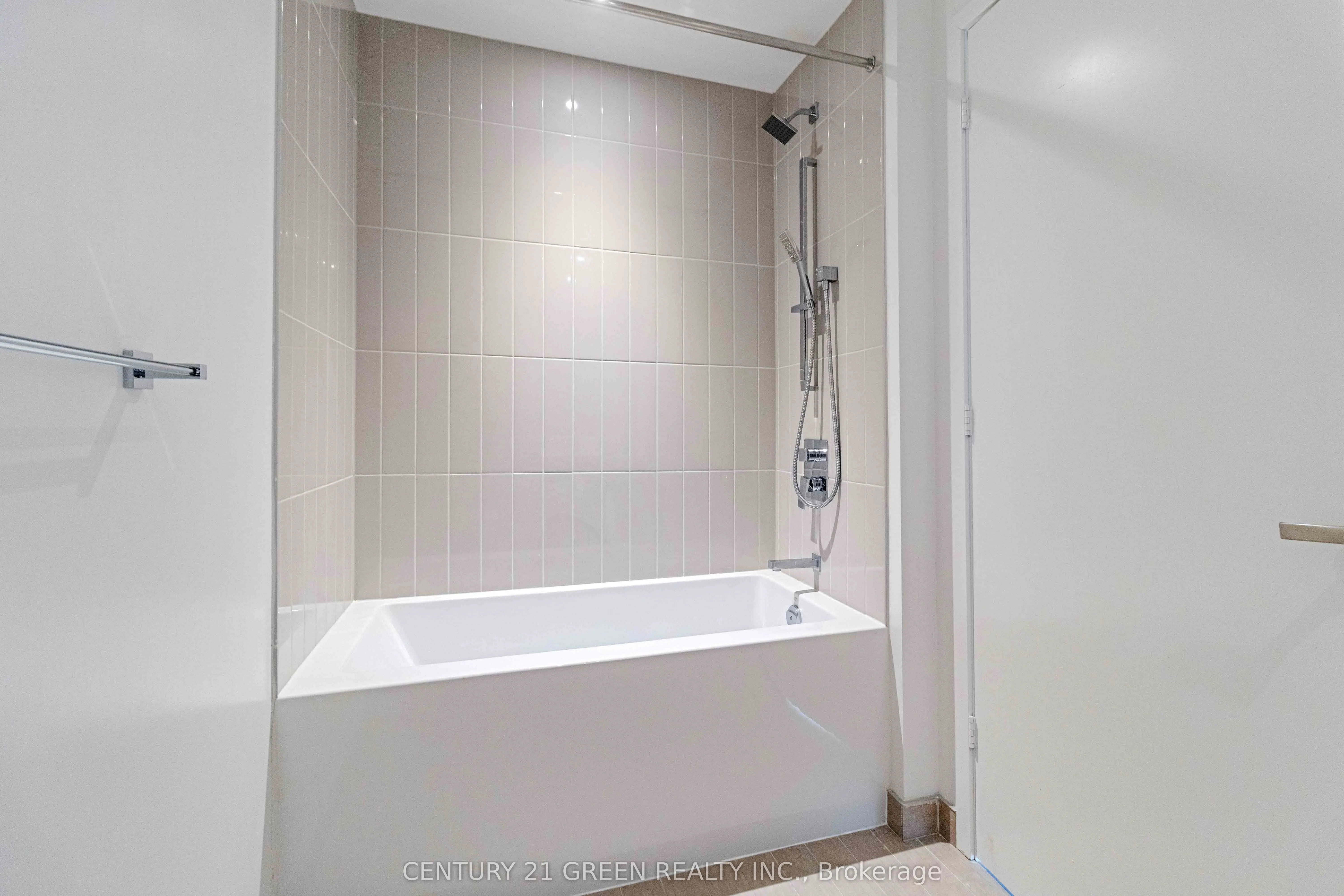 3900 Confederation Parkway, #5111