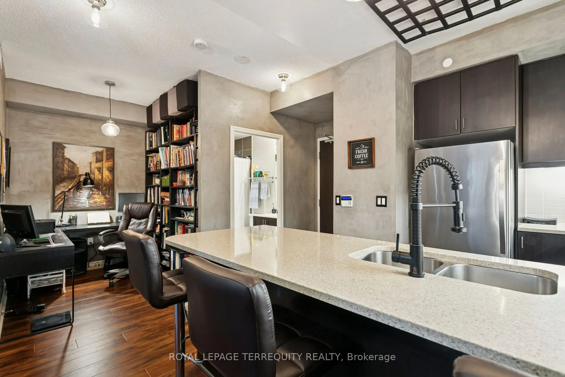 39 Annie Craig Drive, #1402