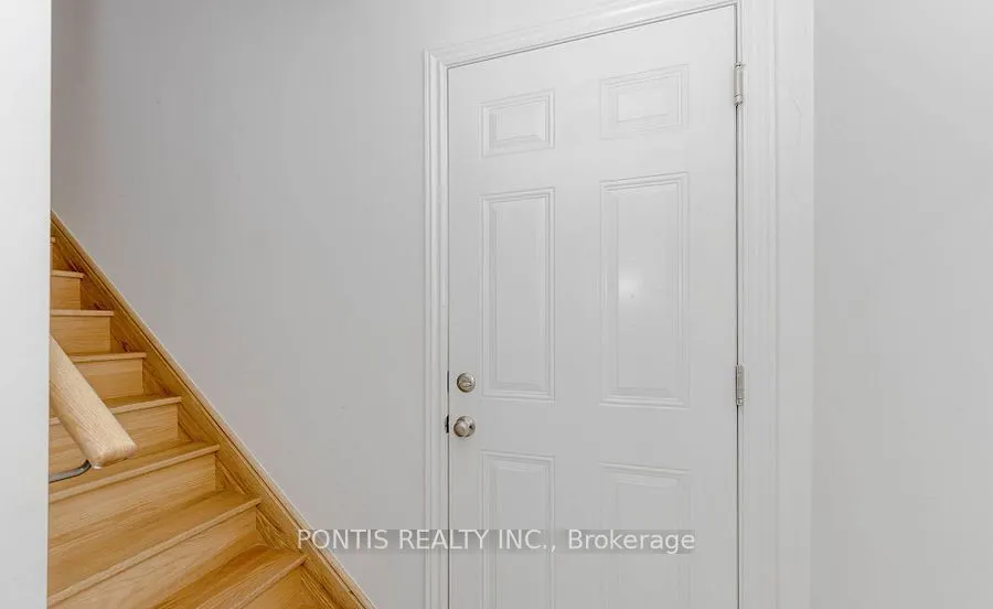 6 JOSEPH HALBERT Place