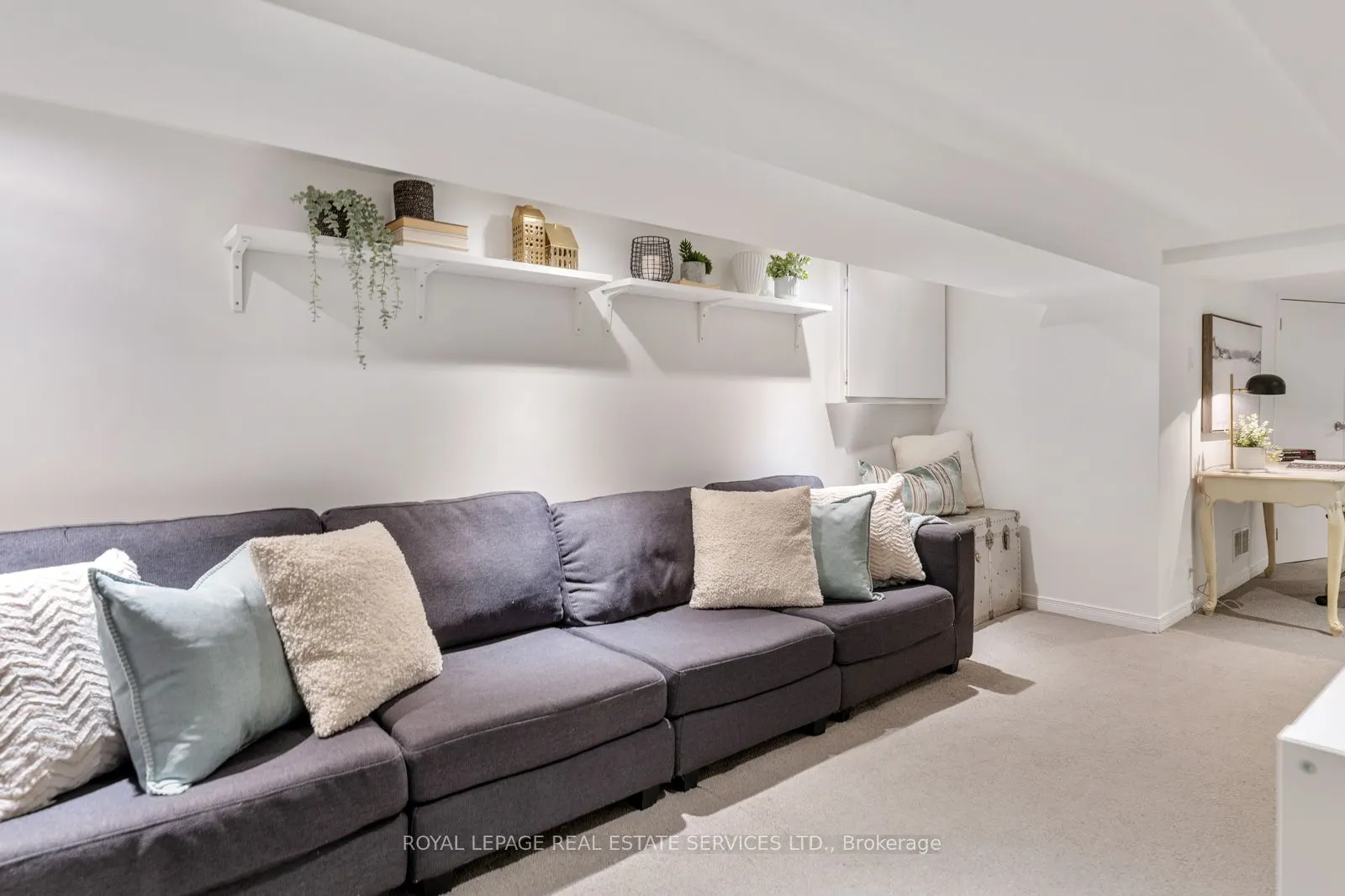 466 Beresford Avenue