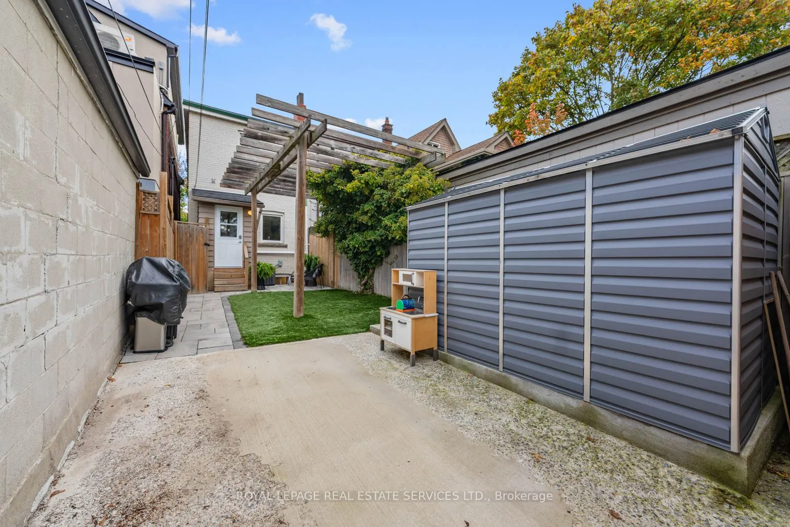 466 Beresford Avenue