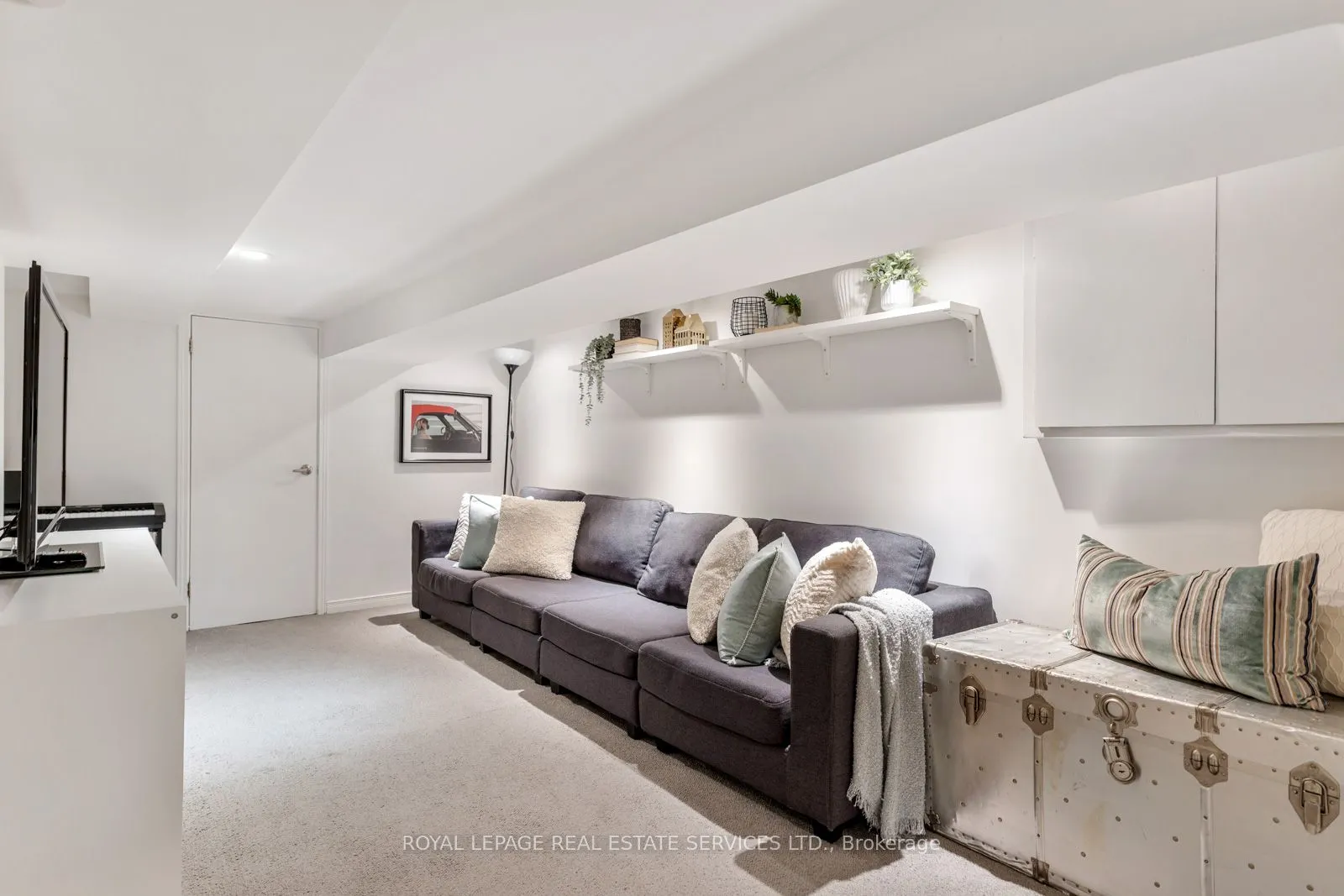 466 Beresford Avenue