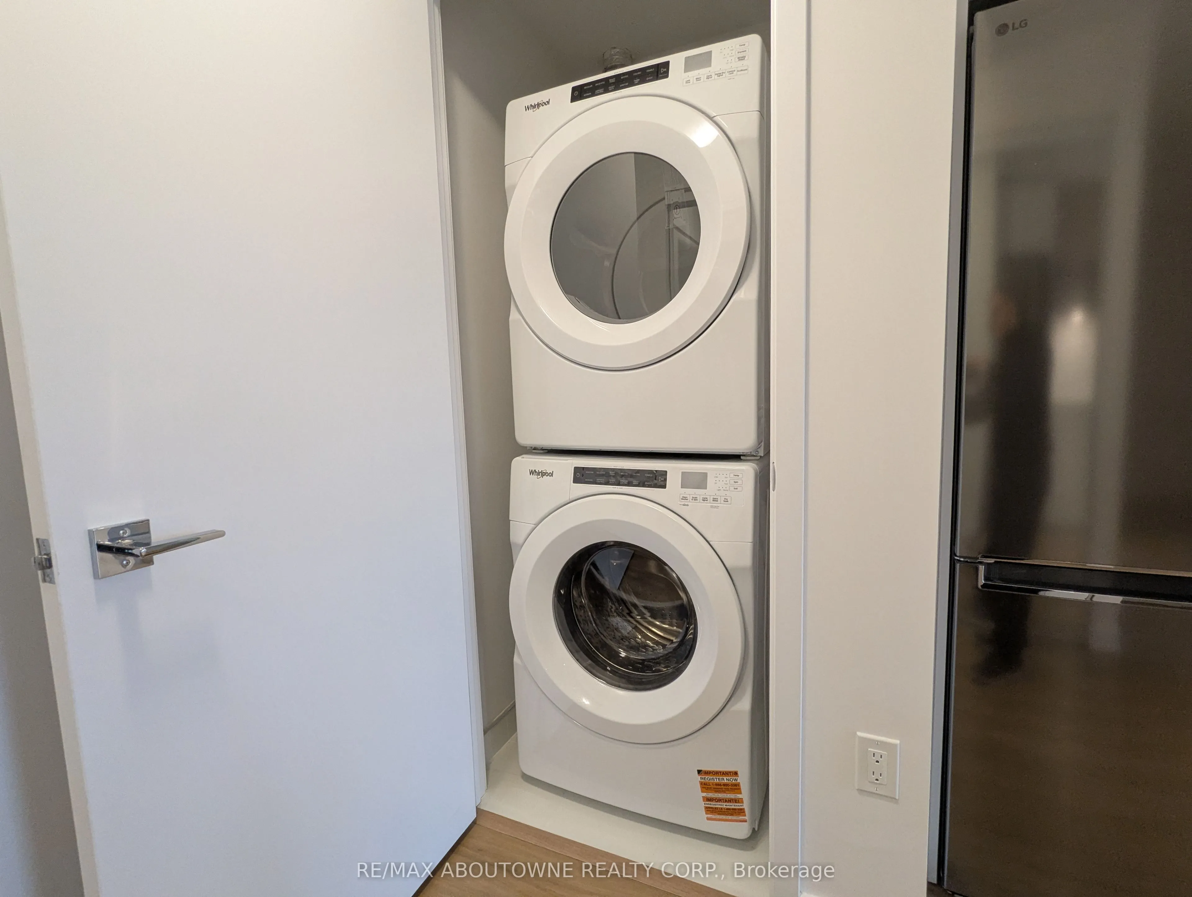 500 Plains Road E, #309