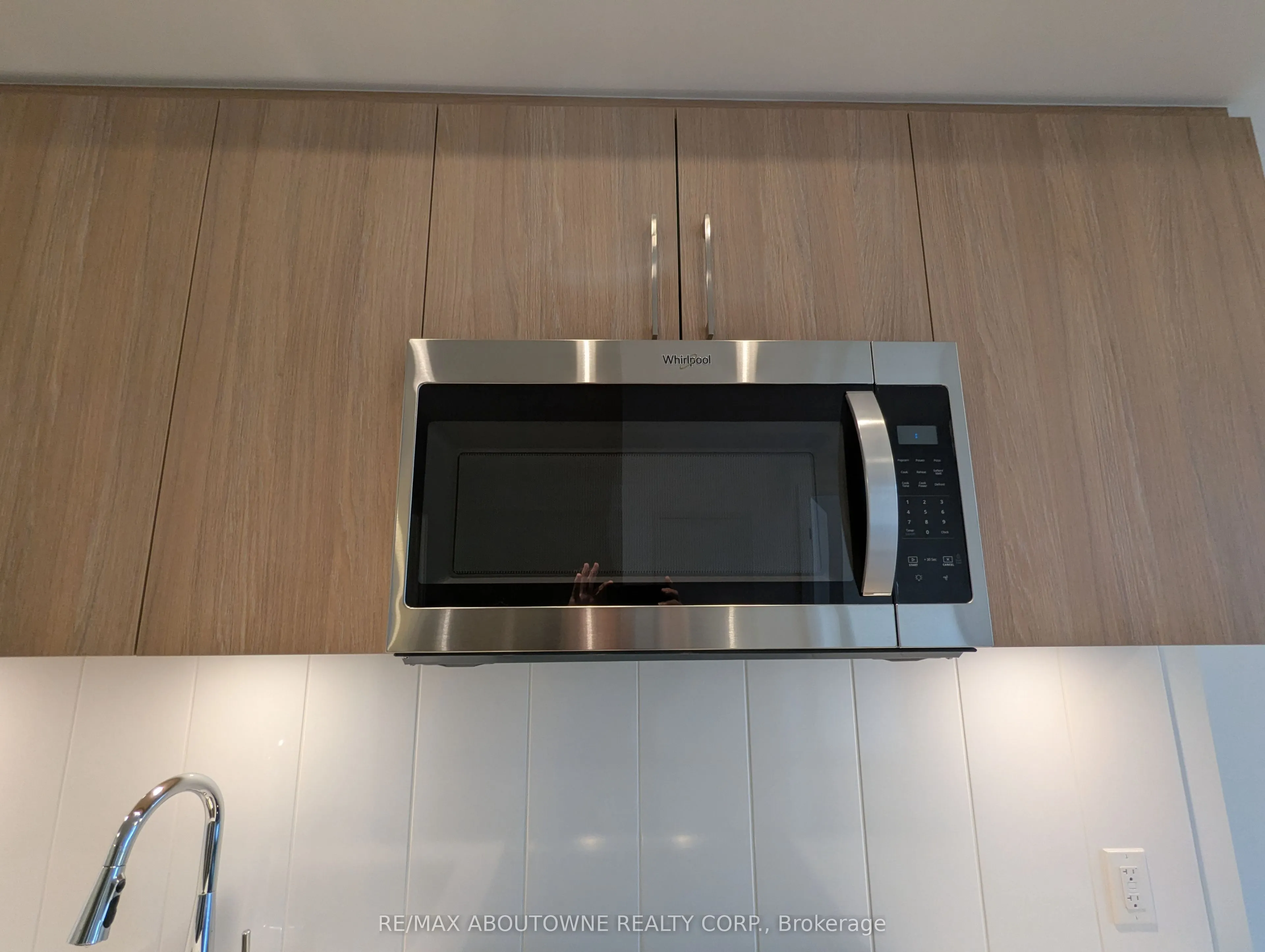 500 Plains Road E, #309