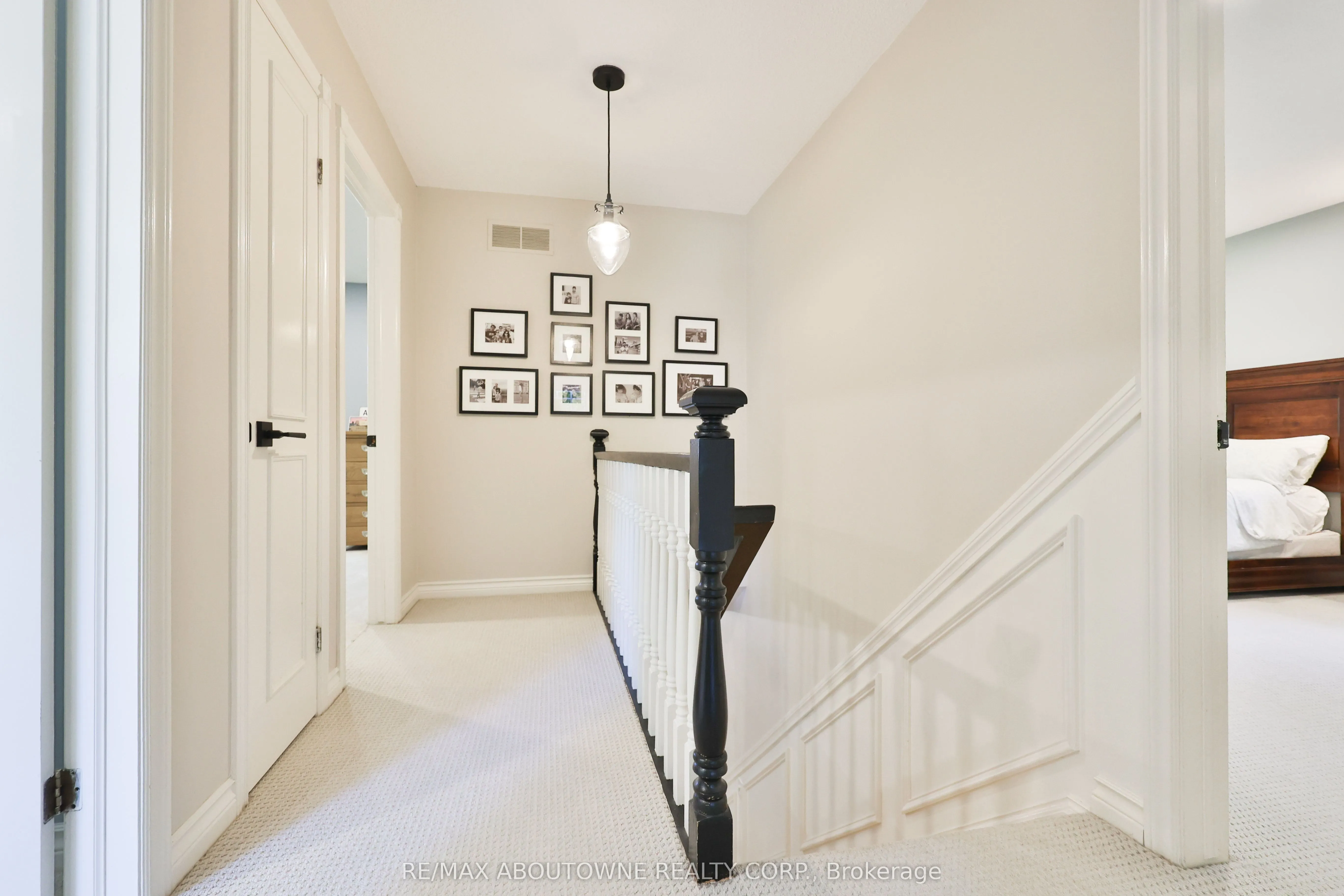 206 Rossmore Boulevard