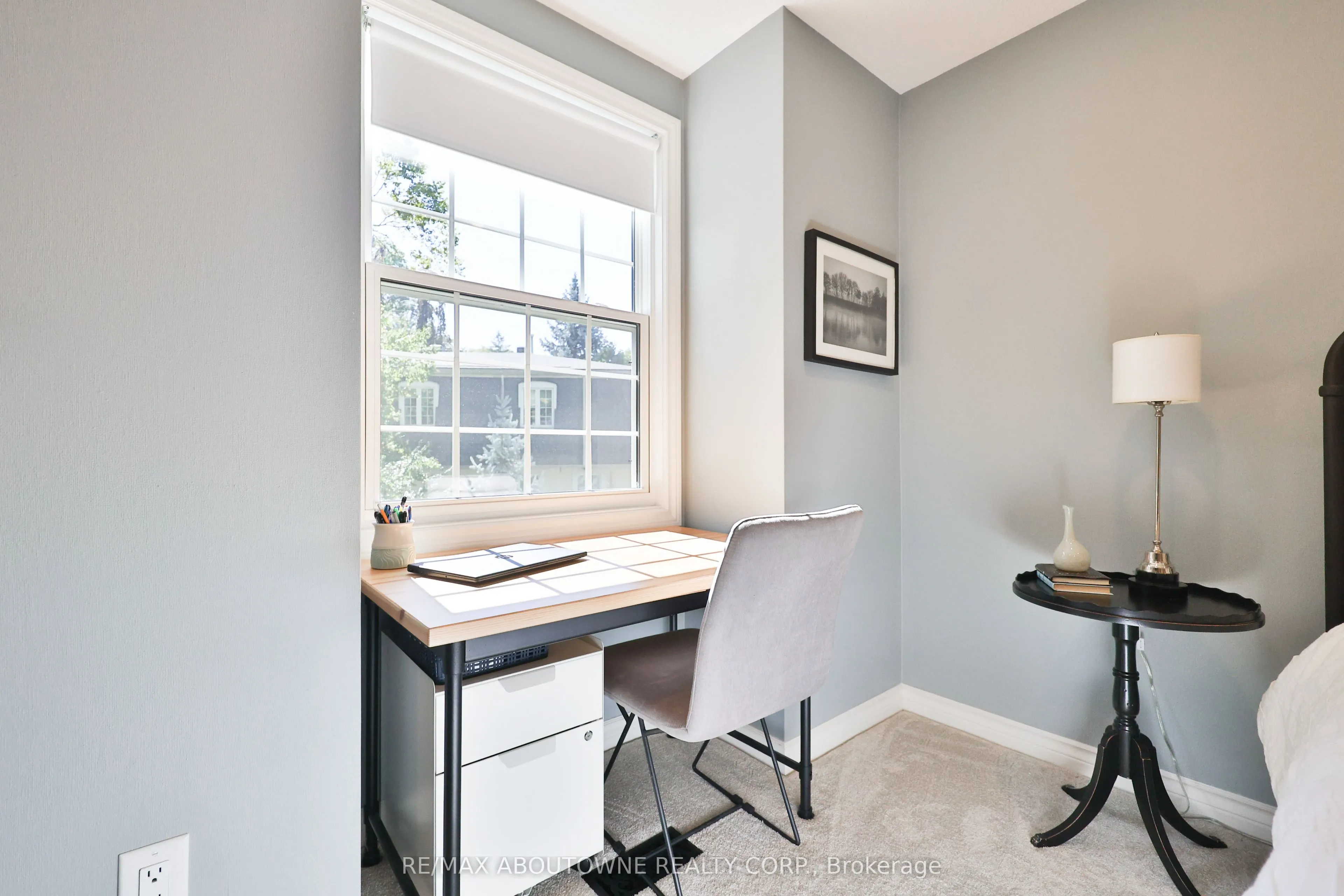 206 Rossmore Boulevard