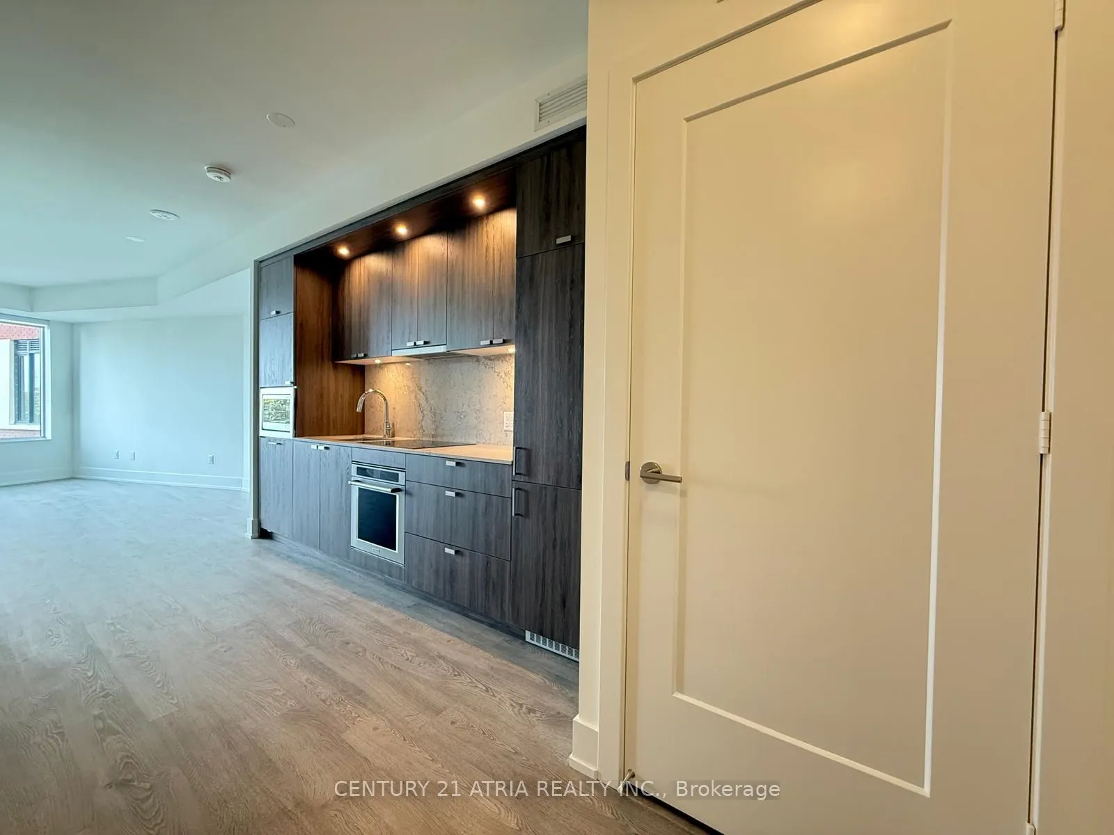 259 The Kingsway, #430