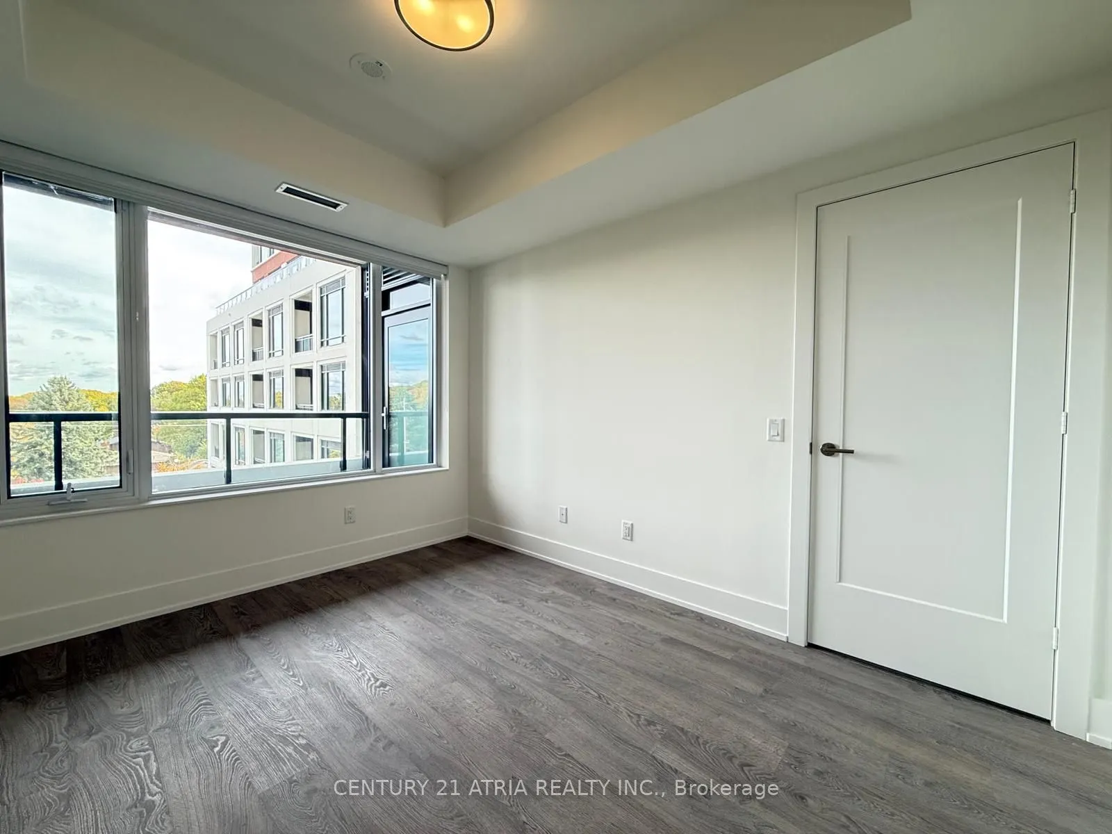 259 The Kingsway, #430