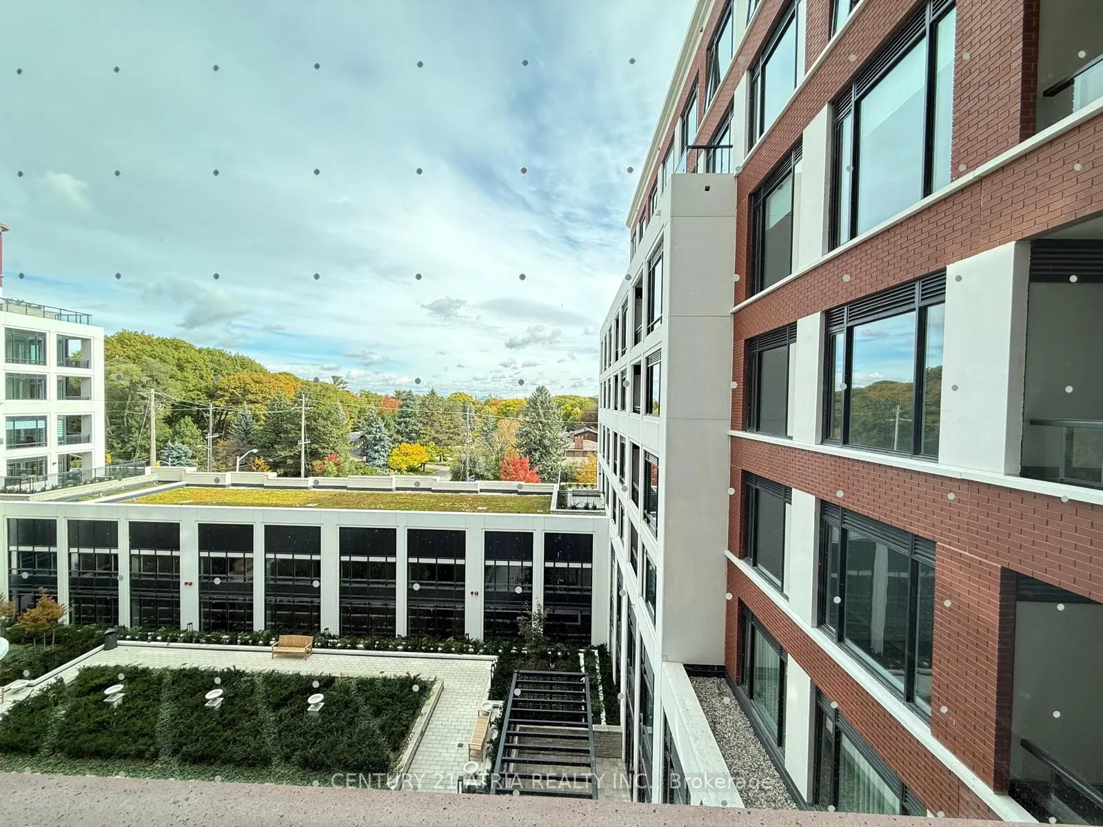 259 The Kingsway, #430