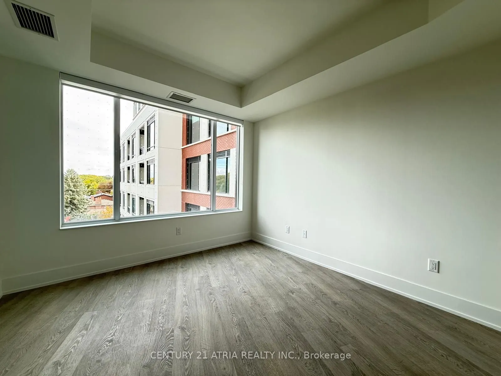 259 The Kingsway, #430