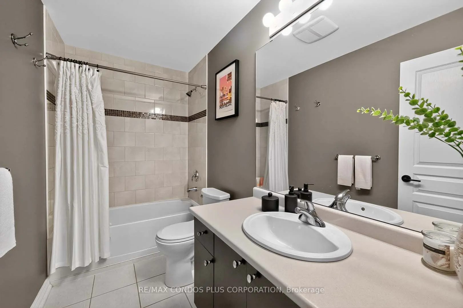 1491 Plains Road W, #4